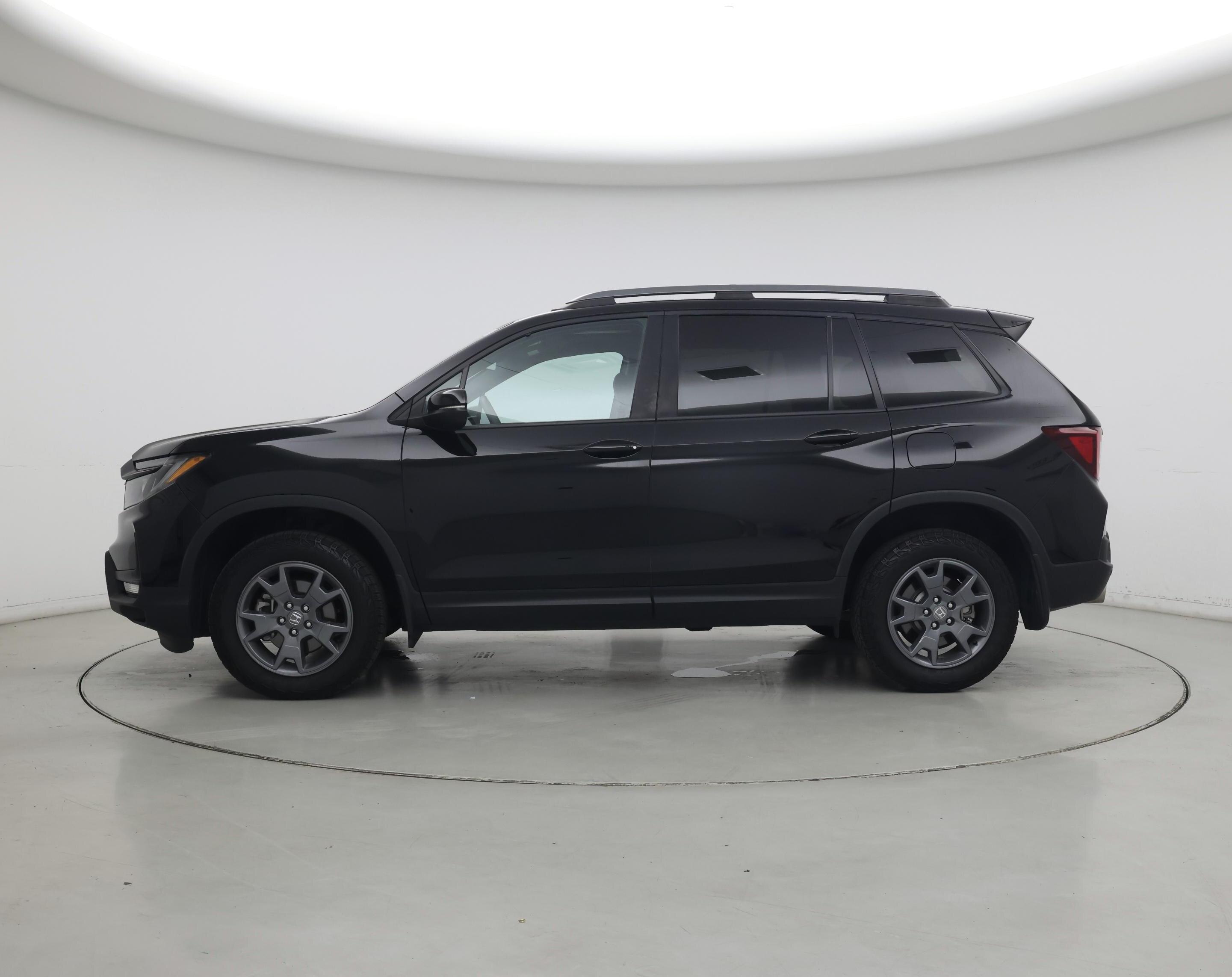 Thumbnail: 2025 Honda Passport - 3