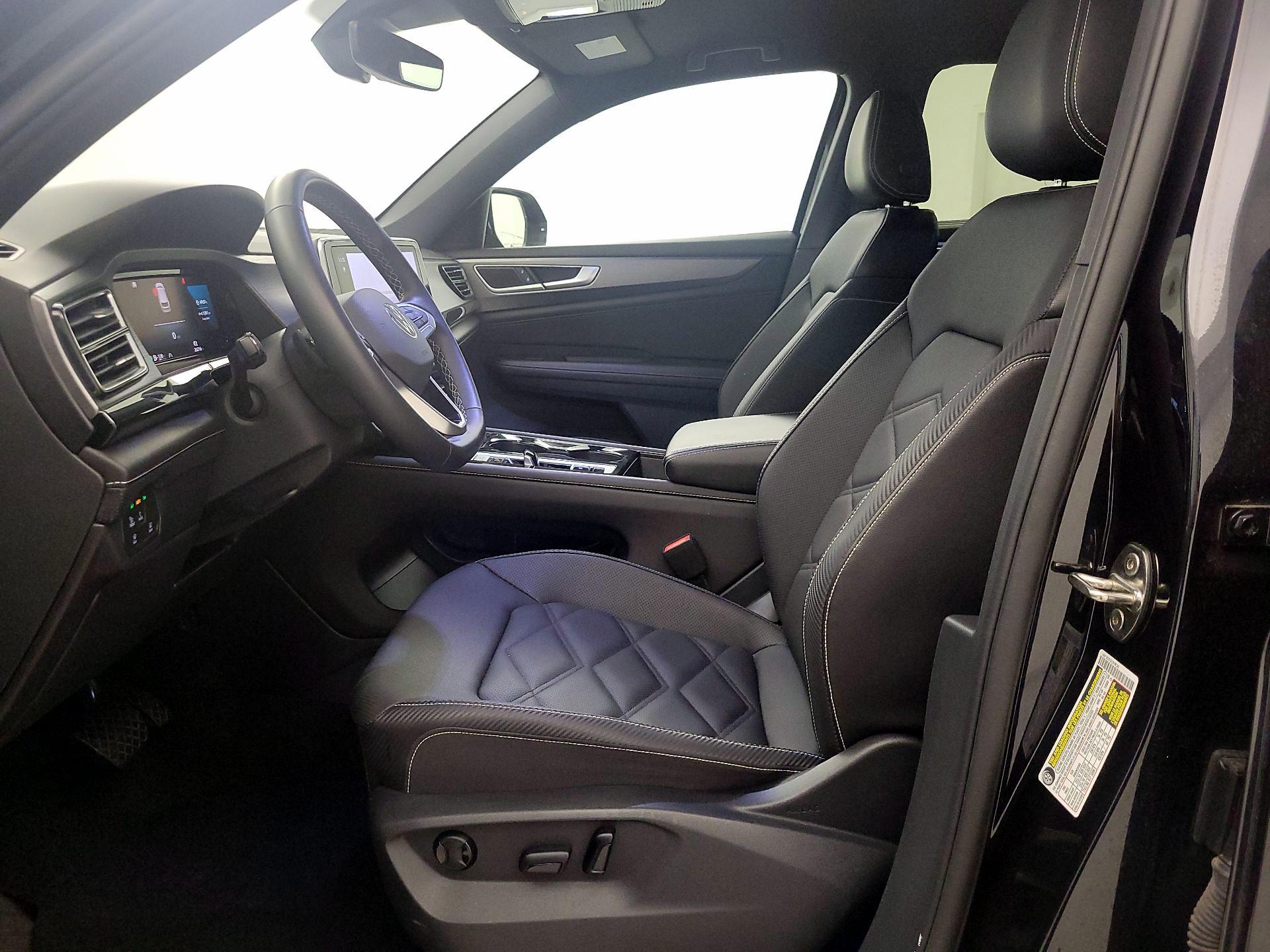 Thumbnail: 2025 Volkswagen Atlas - 11