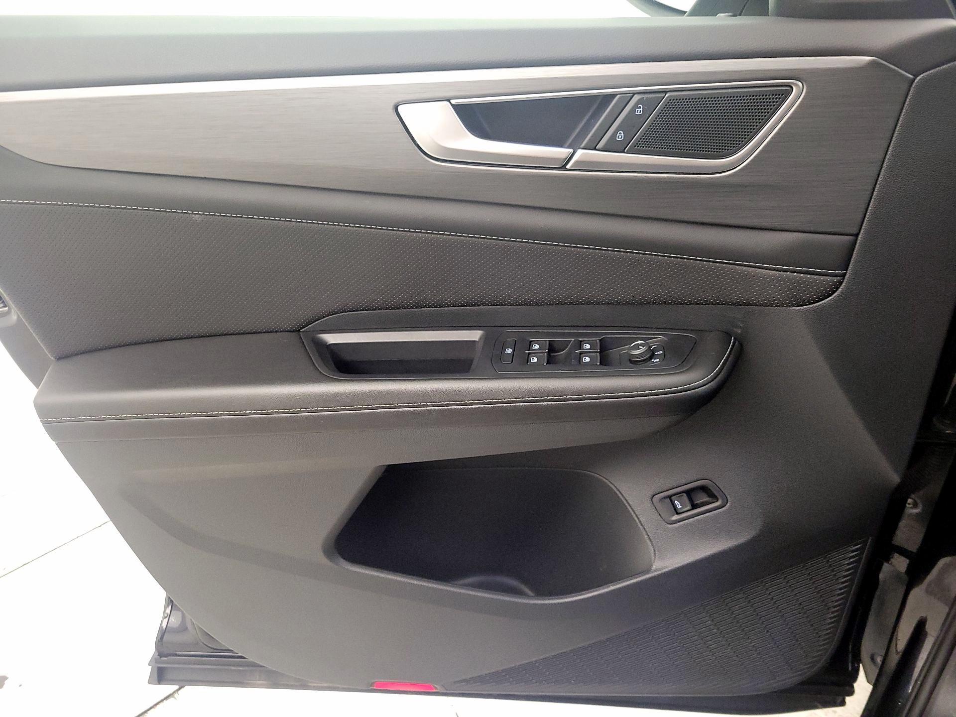 Thumbnail: 2025 Volkswagen Atlas - 12