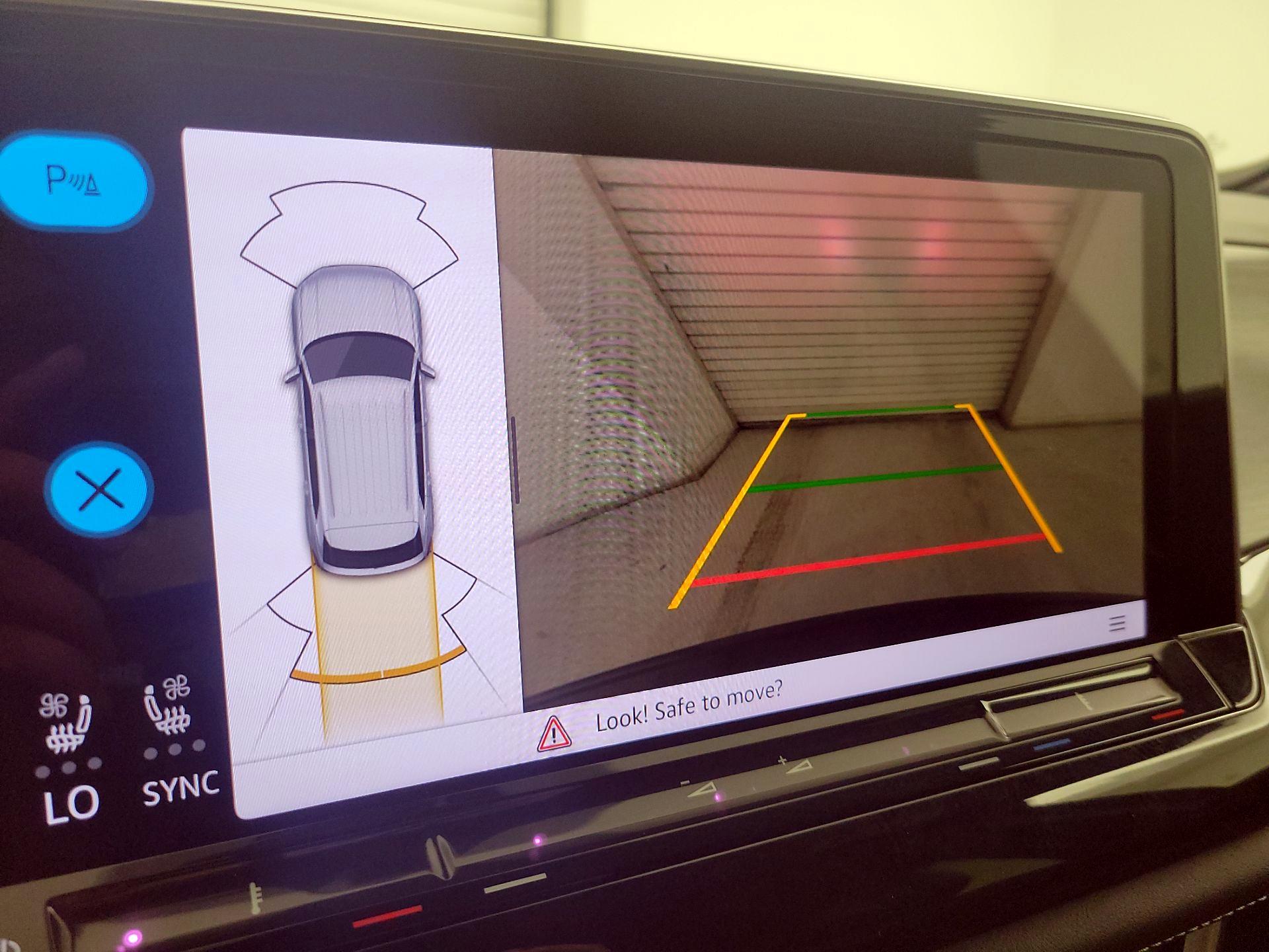 Thumbnail: 2025 Volkswagen Atlas - 14