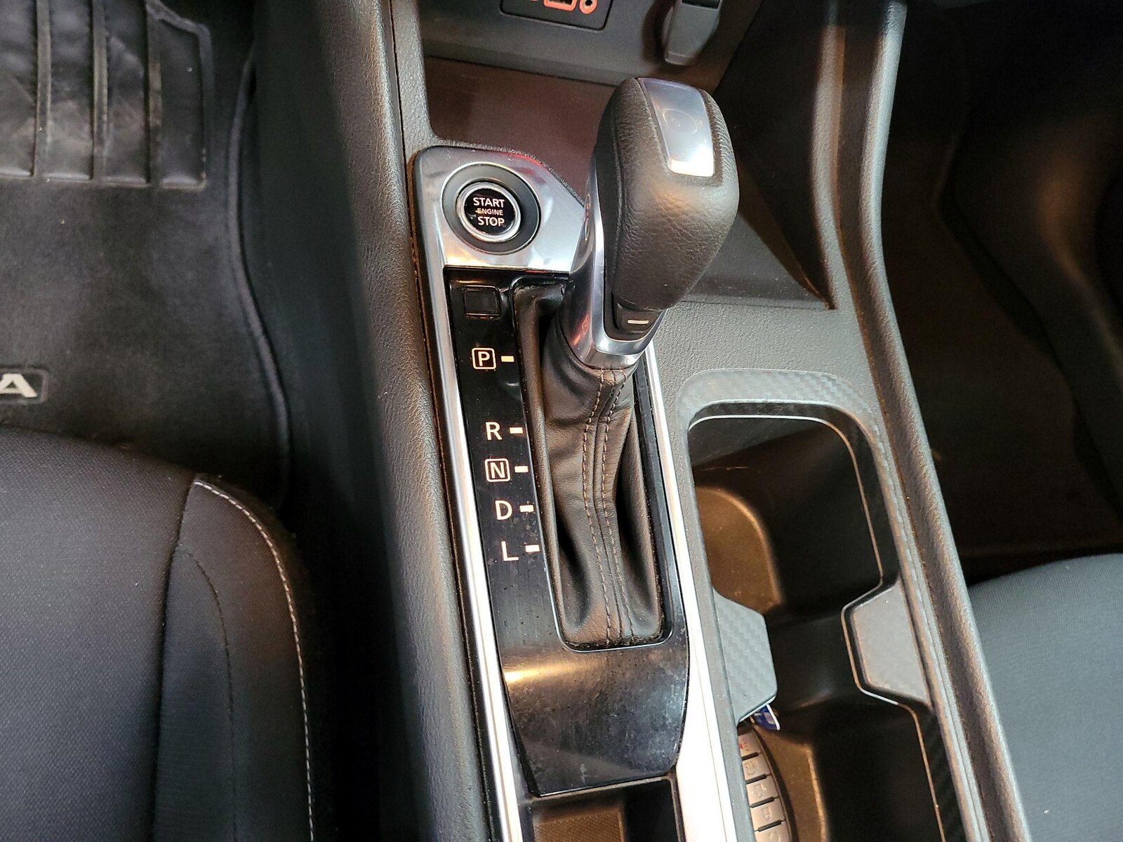 2022 Nissan Sentra SV - Photo 16