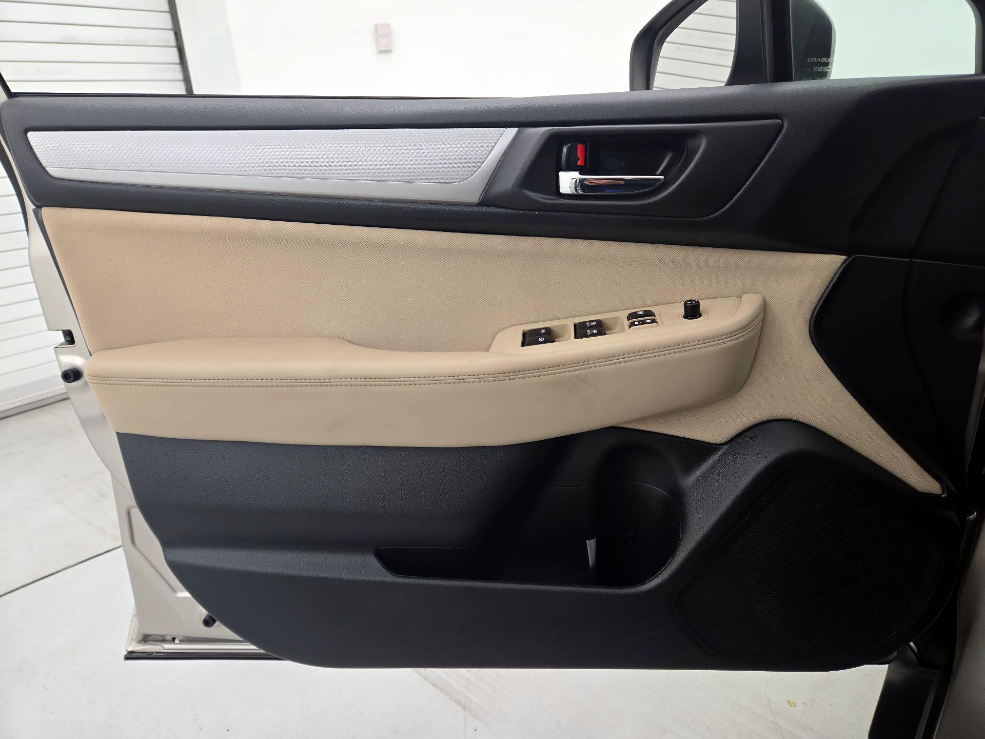 Thumbnail: 2018 Subaru Outback - 12