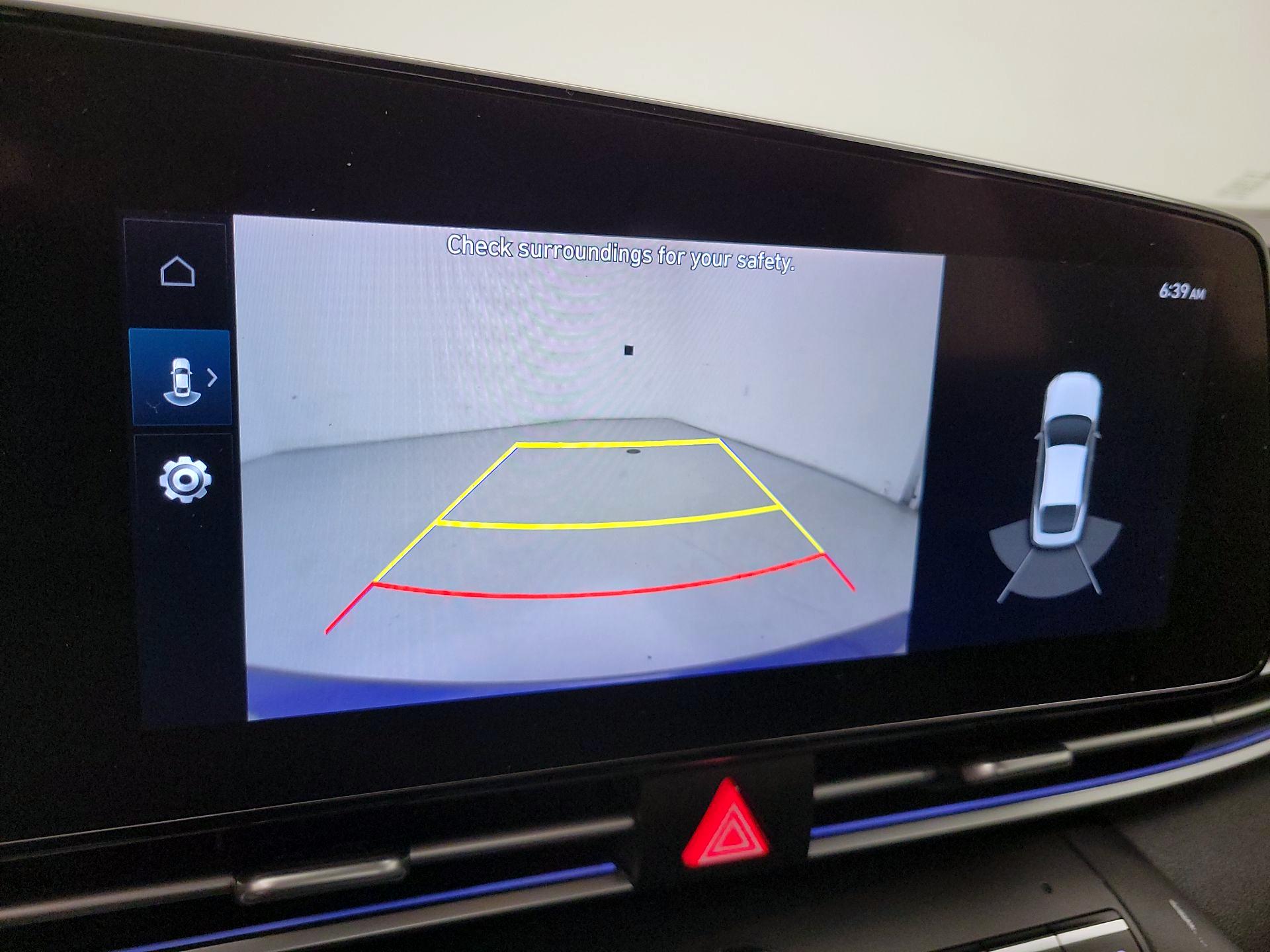 Thumbnail: 2023 Hyundai Elantra - 15