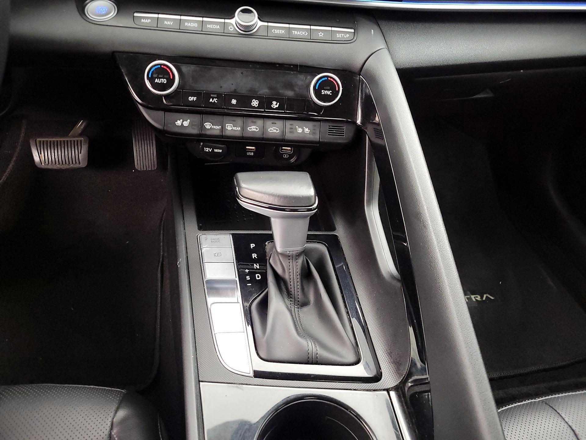 Thumbnail: 2023 Hyundai Elantra - 18