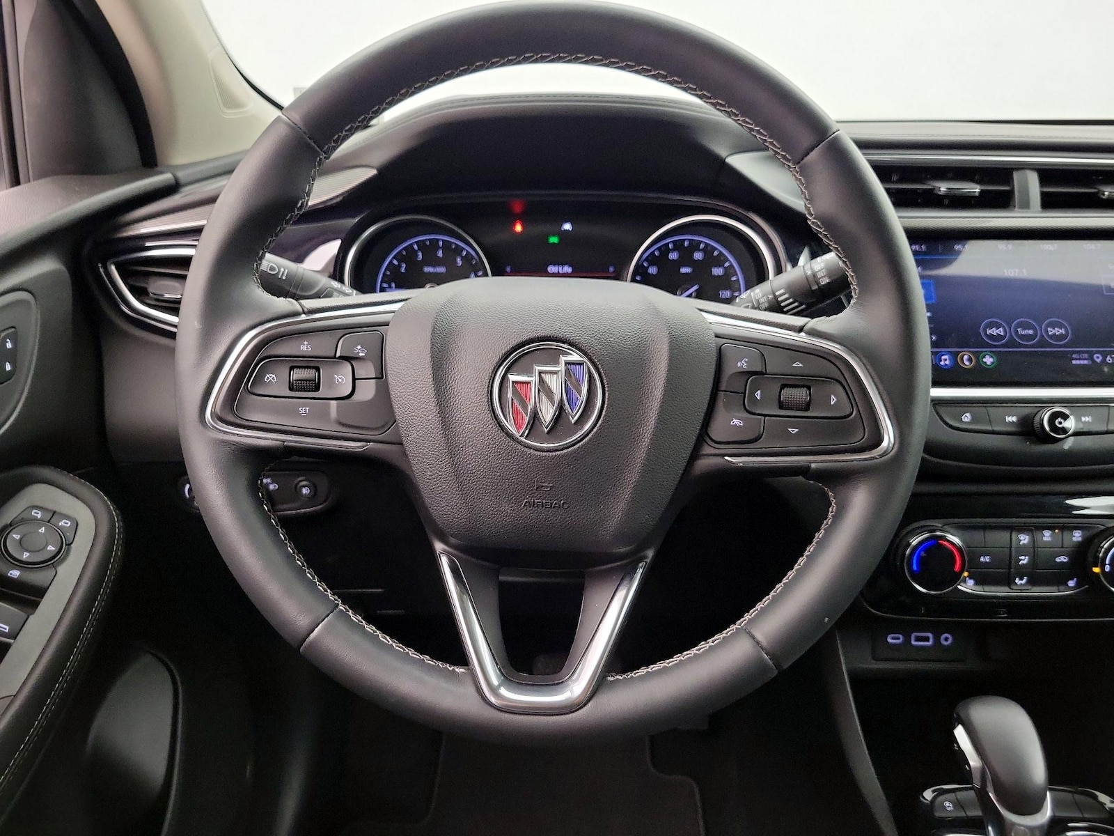 2023 Buick Encore GX Preferred - Photo 11