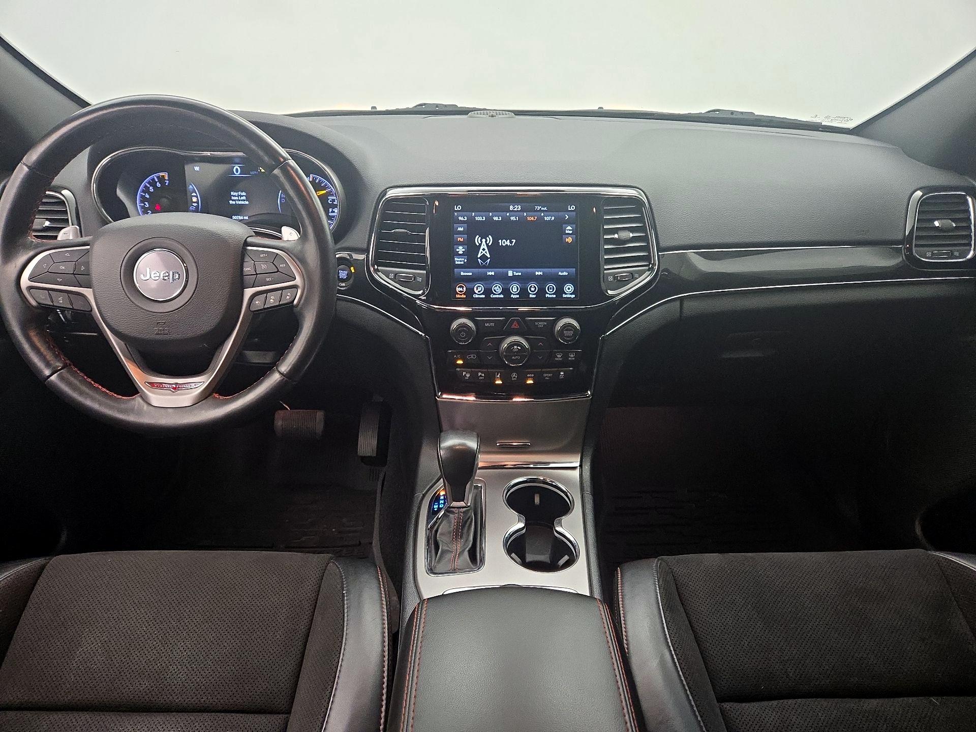 Thumbnail: 2020 Jeep Grand Cherokee - 9