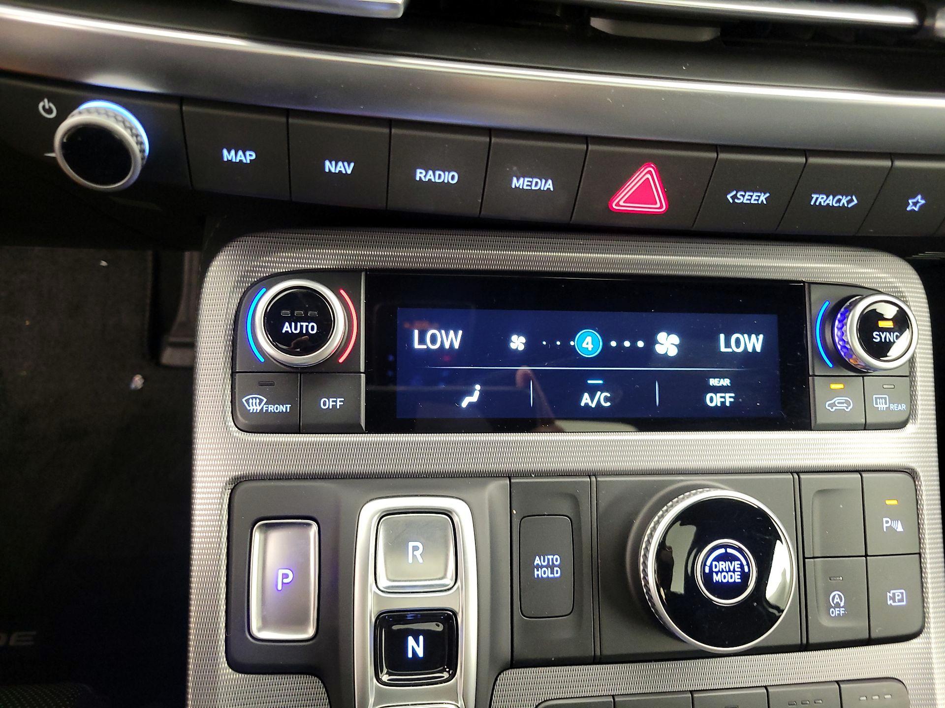 Thumbnail: 2024 Hyundai Palisade - 17