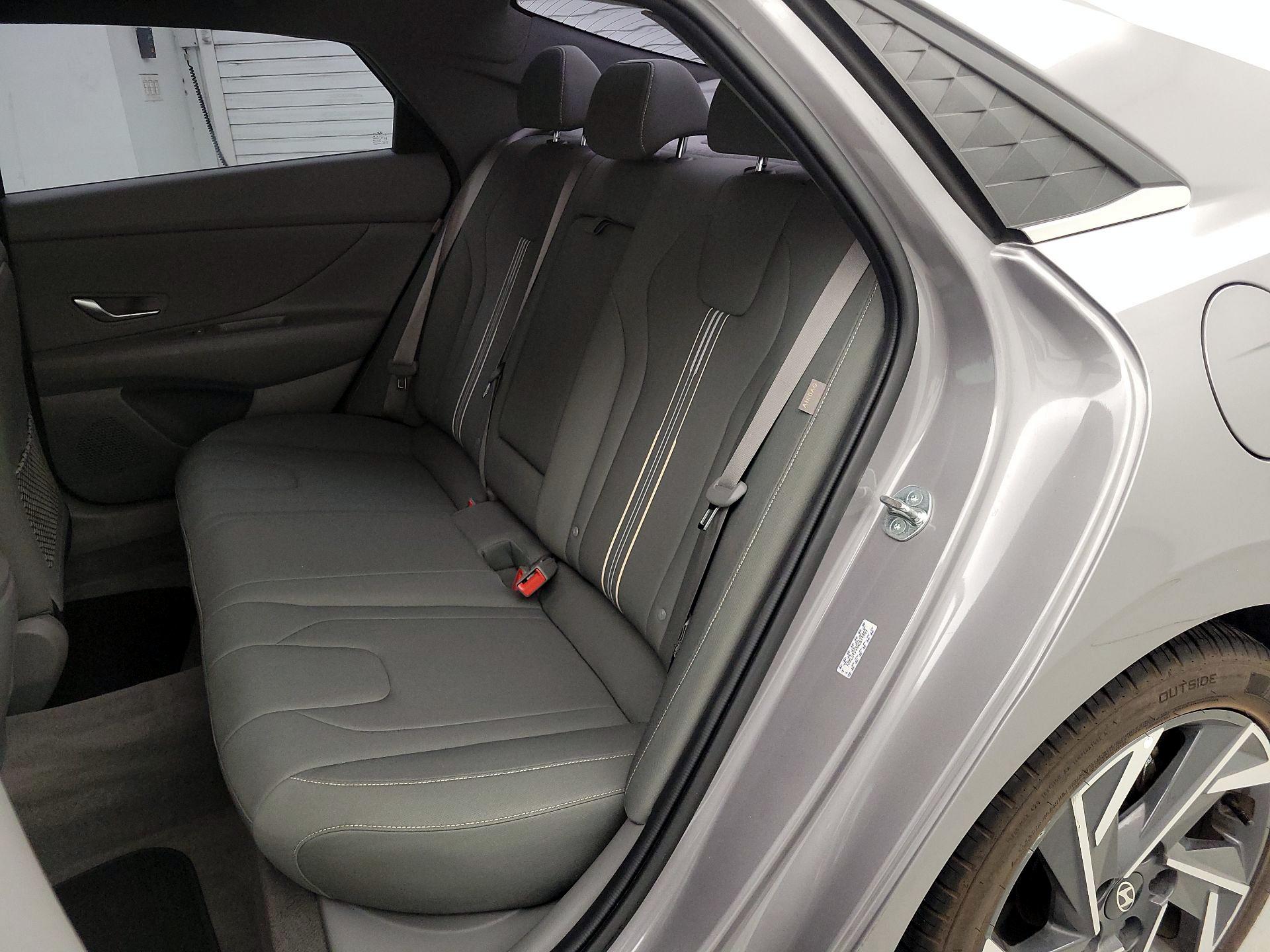 Thumbnail: 2024 Hyundai Elantra - 20