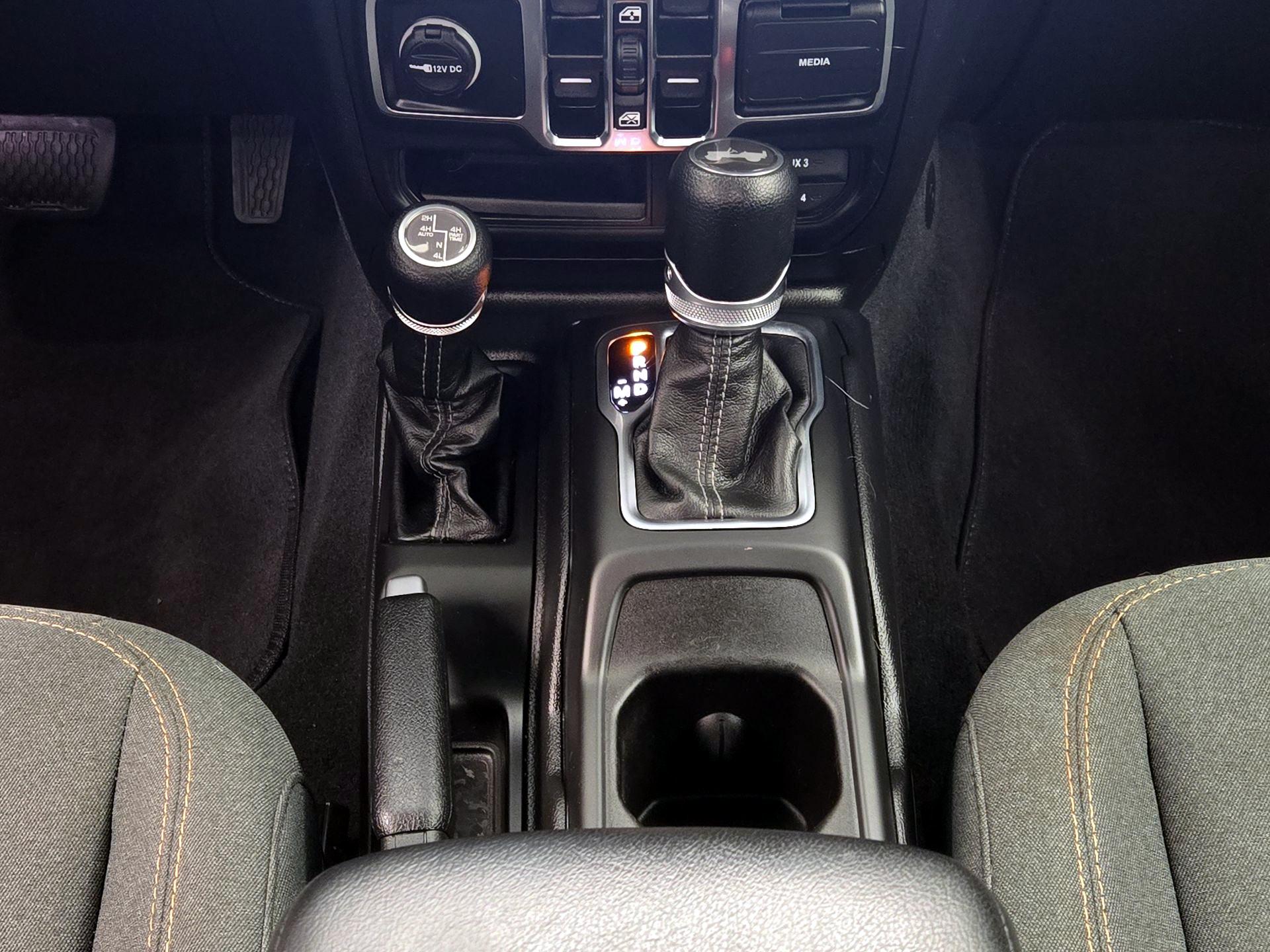 Thumbnail: 2024 Jeep Wrangler - 17