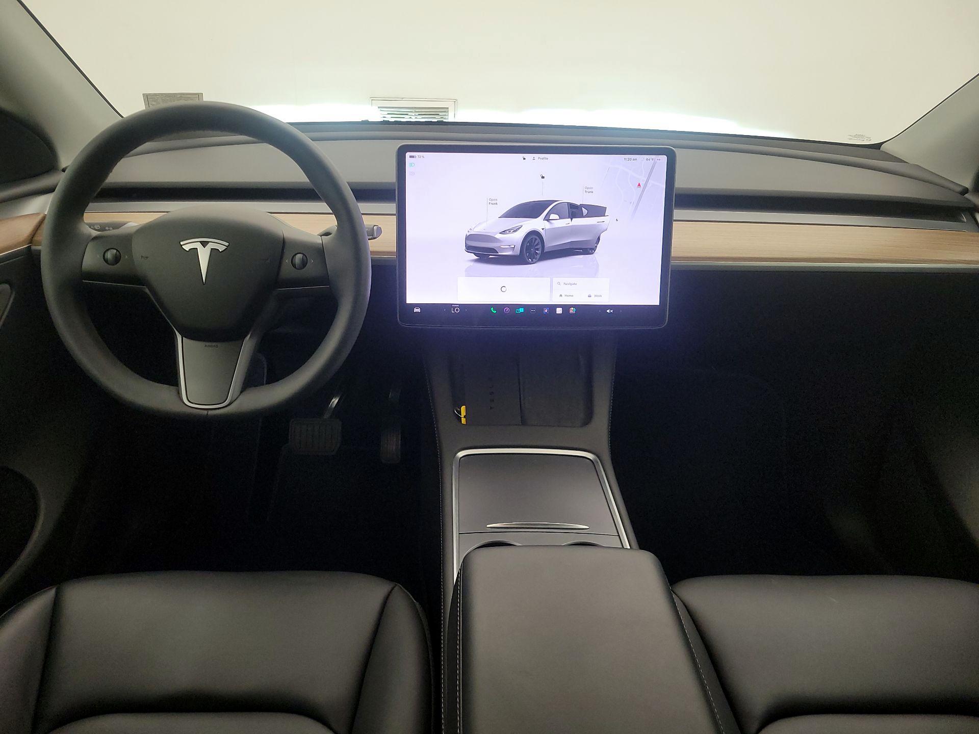Thumbnail: 2023 Tesla Model Y - 9