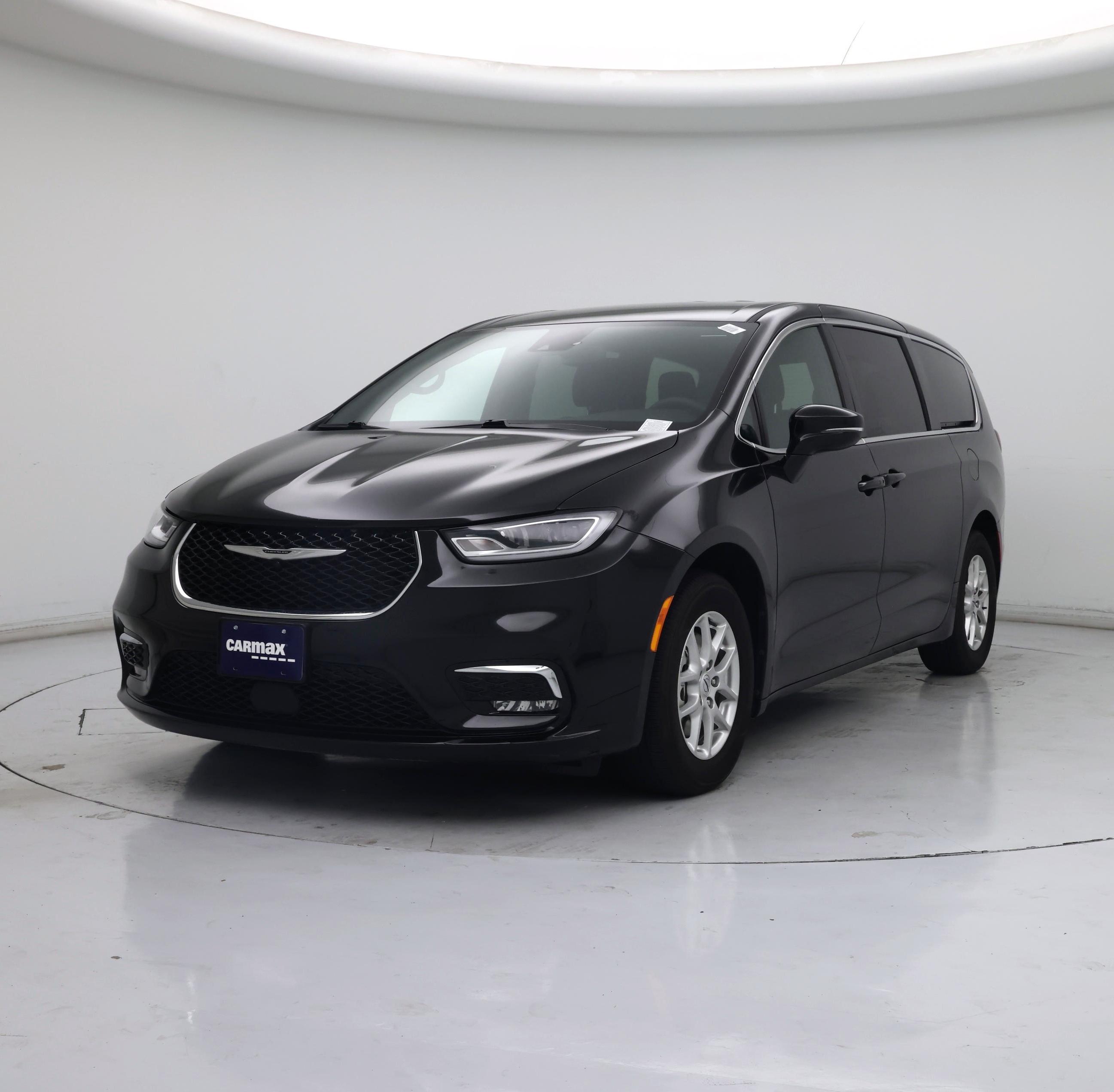 Thumbnail: 2025 Chrysler Pacifica - 4