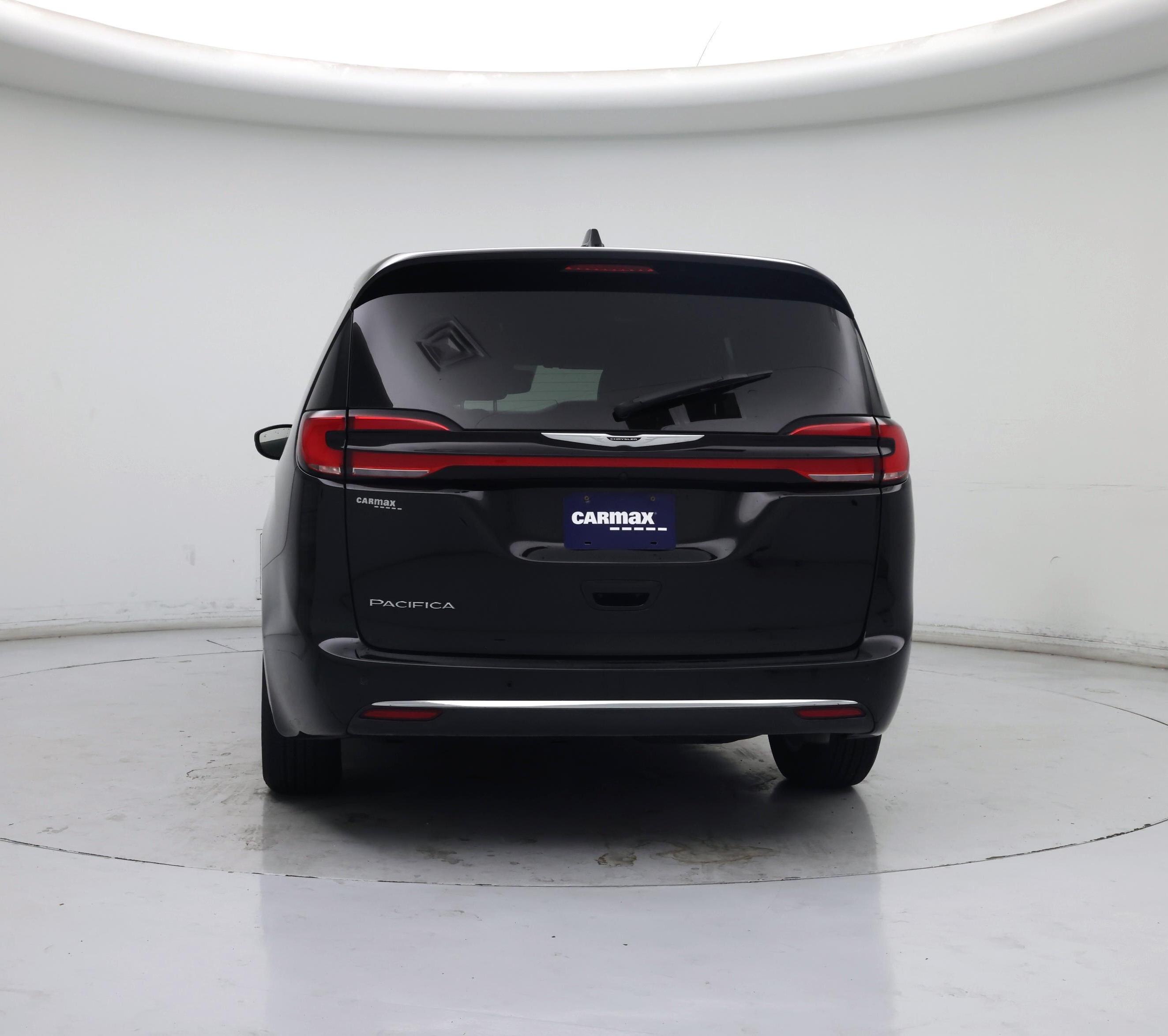 Thumbnail: 2025 Chrysler Pacifica - 6