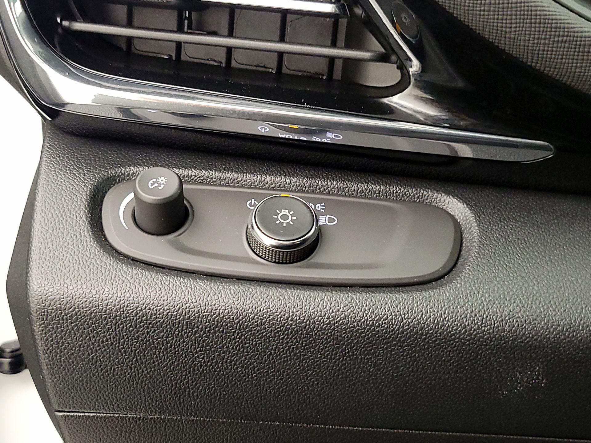 Thumbnail: 2025 Buick Envista - 13