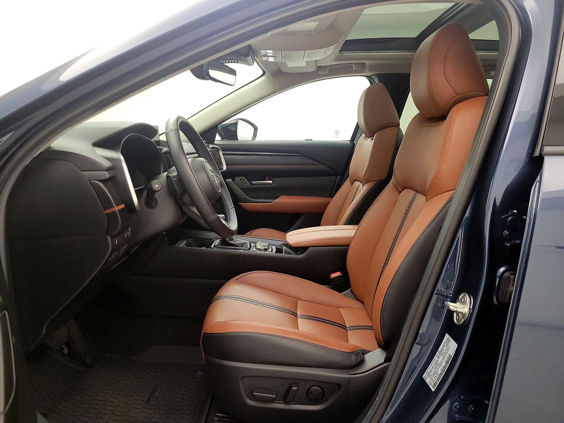 Thumbnail: 2025 Mazda CX-50 - 11