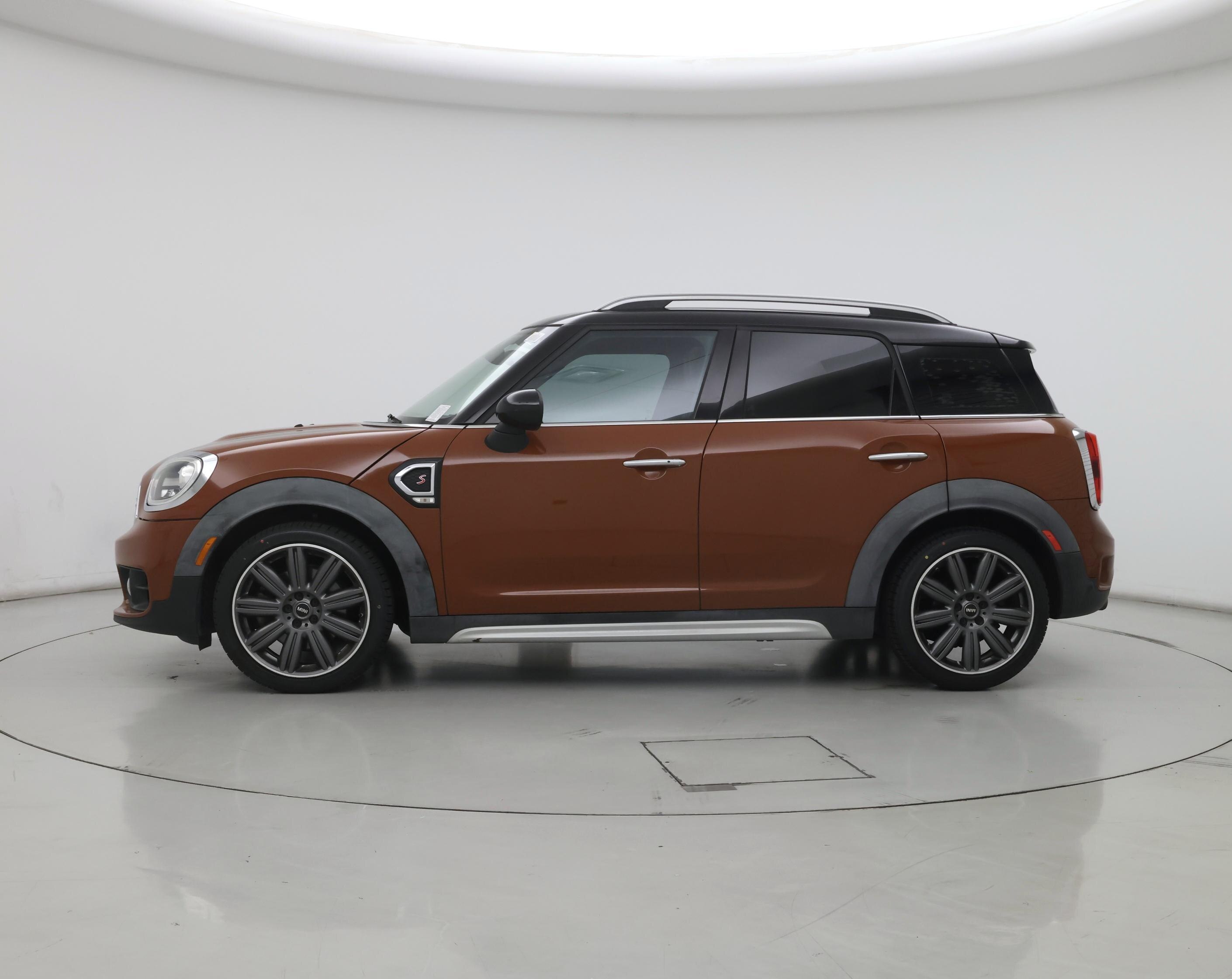 Thumbnail: 2017 MINI Cooper Countryman - 3