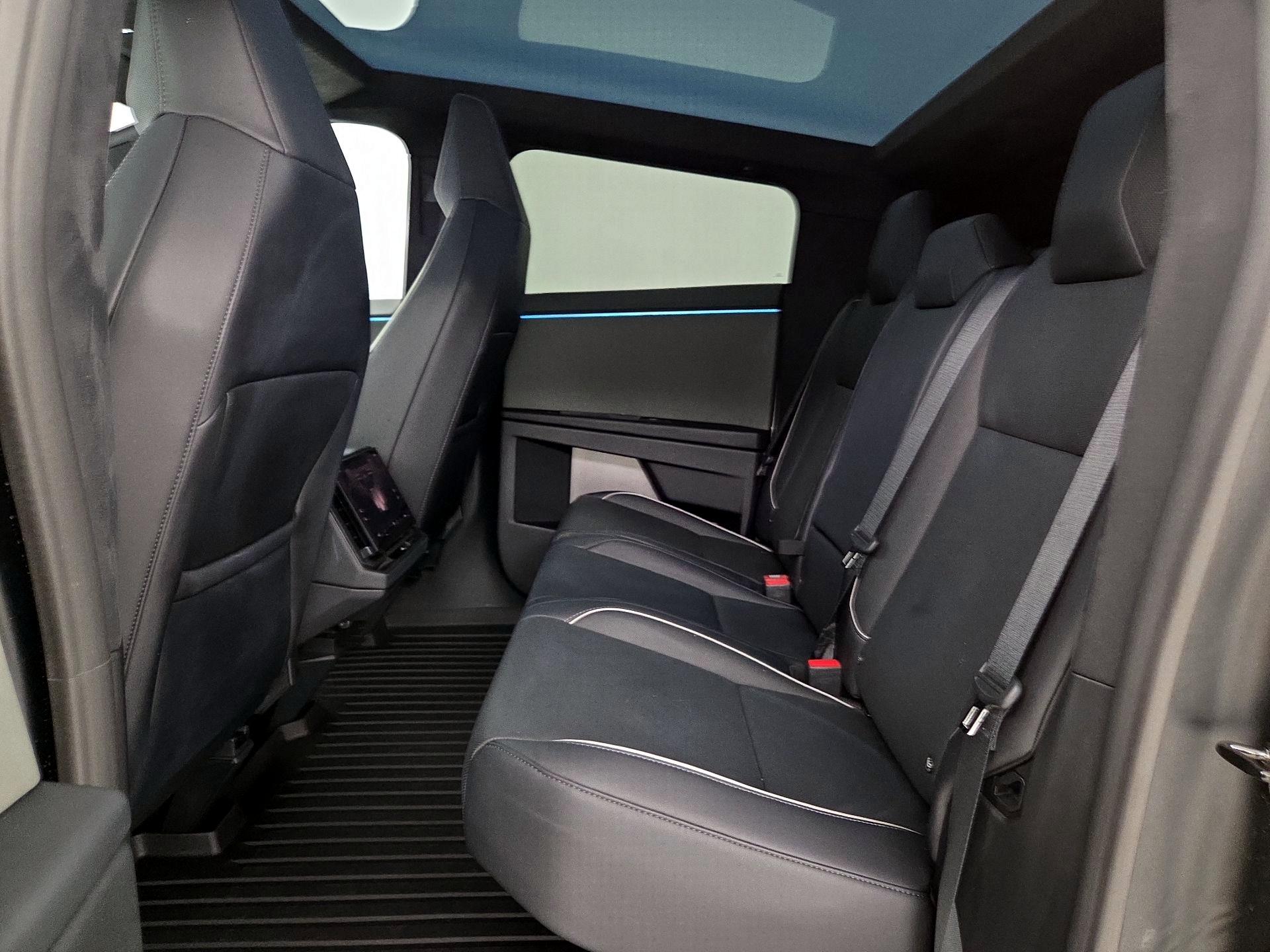 Thumbnail: 2024 Tesla Cybertruck - 20