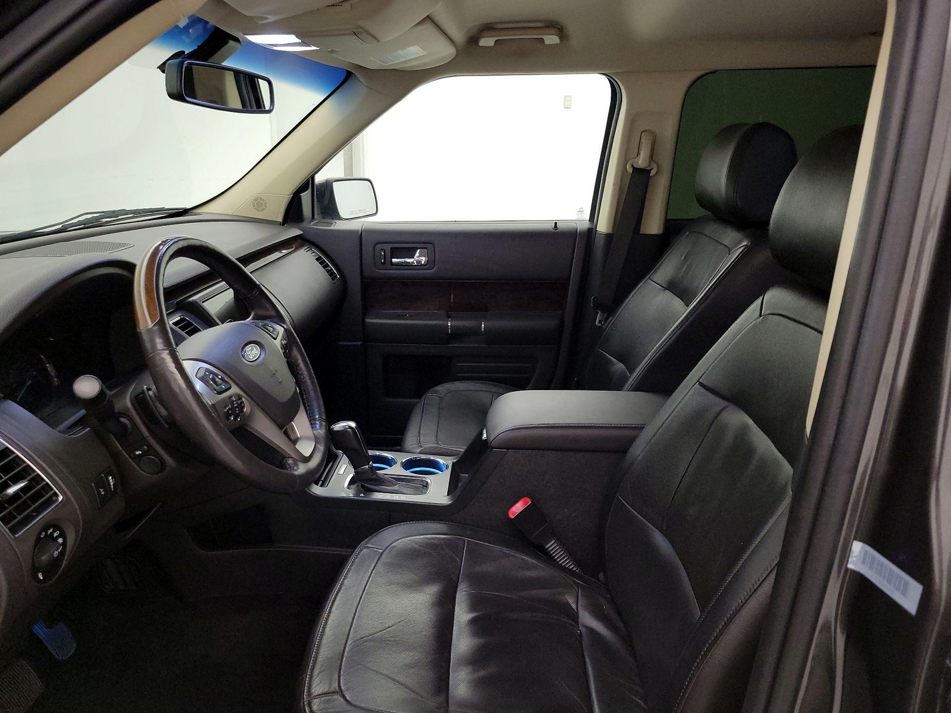Thumbnail: 2018 Ford Flex - 11