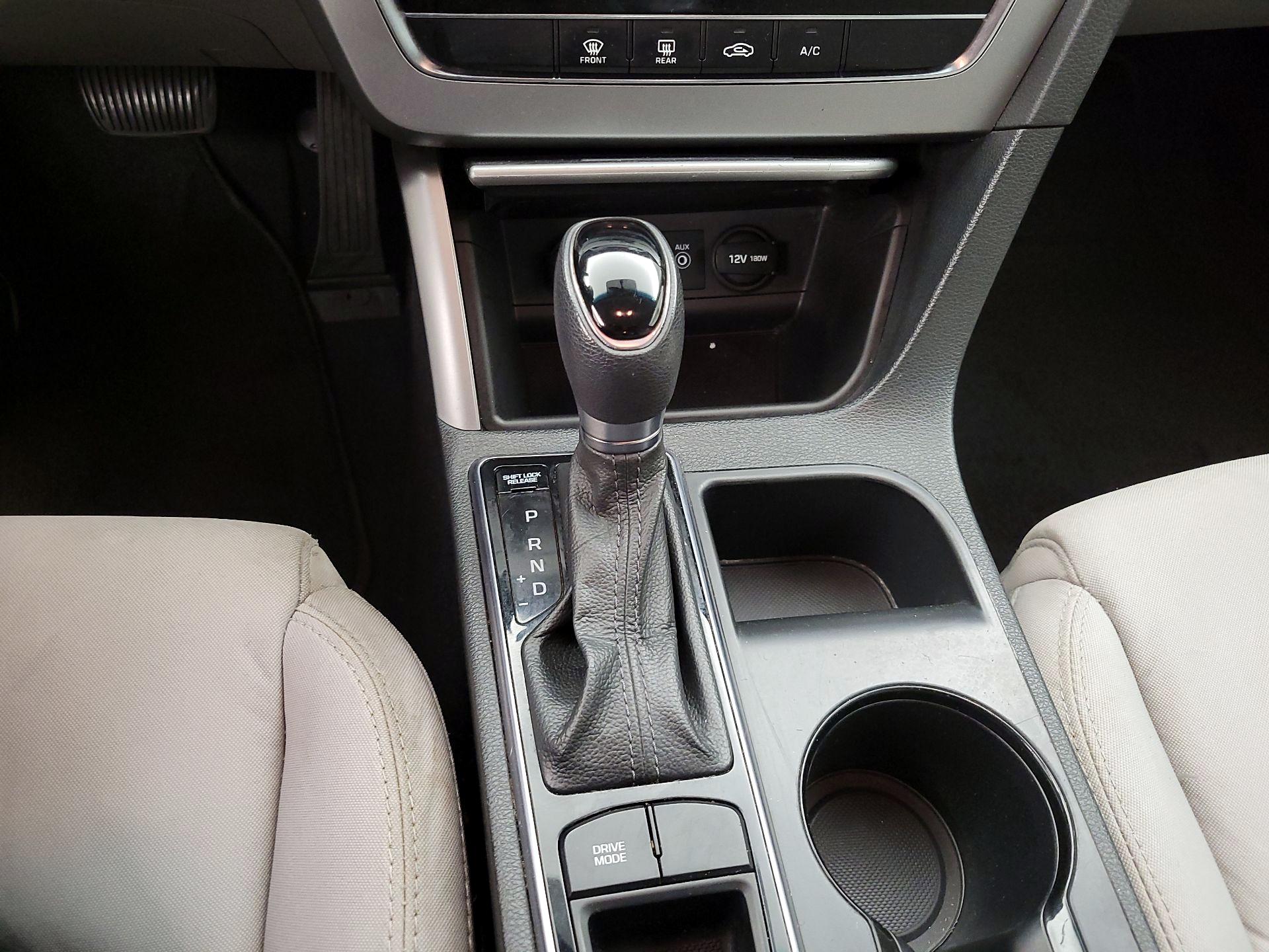 Thumbnail: 2015 Hyundai Sonata - 16