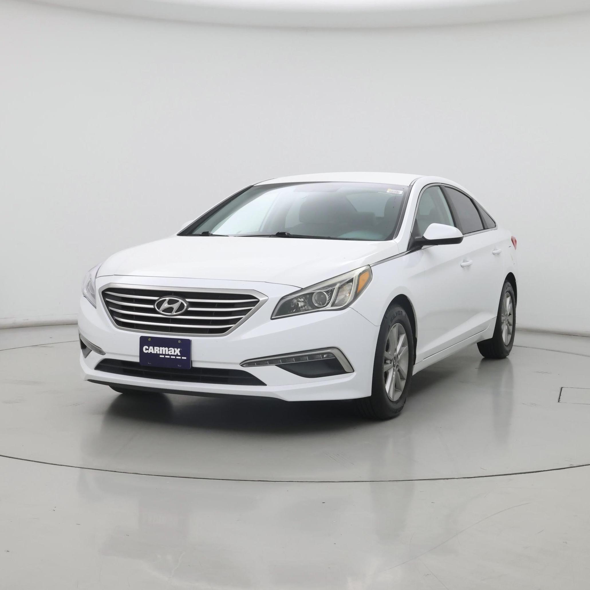 Thumbnail: 2015 Hyundai Sonata - 4