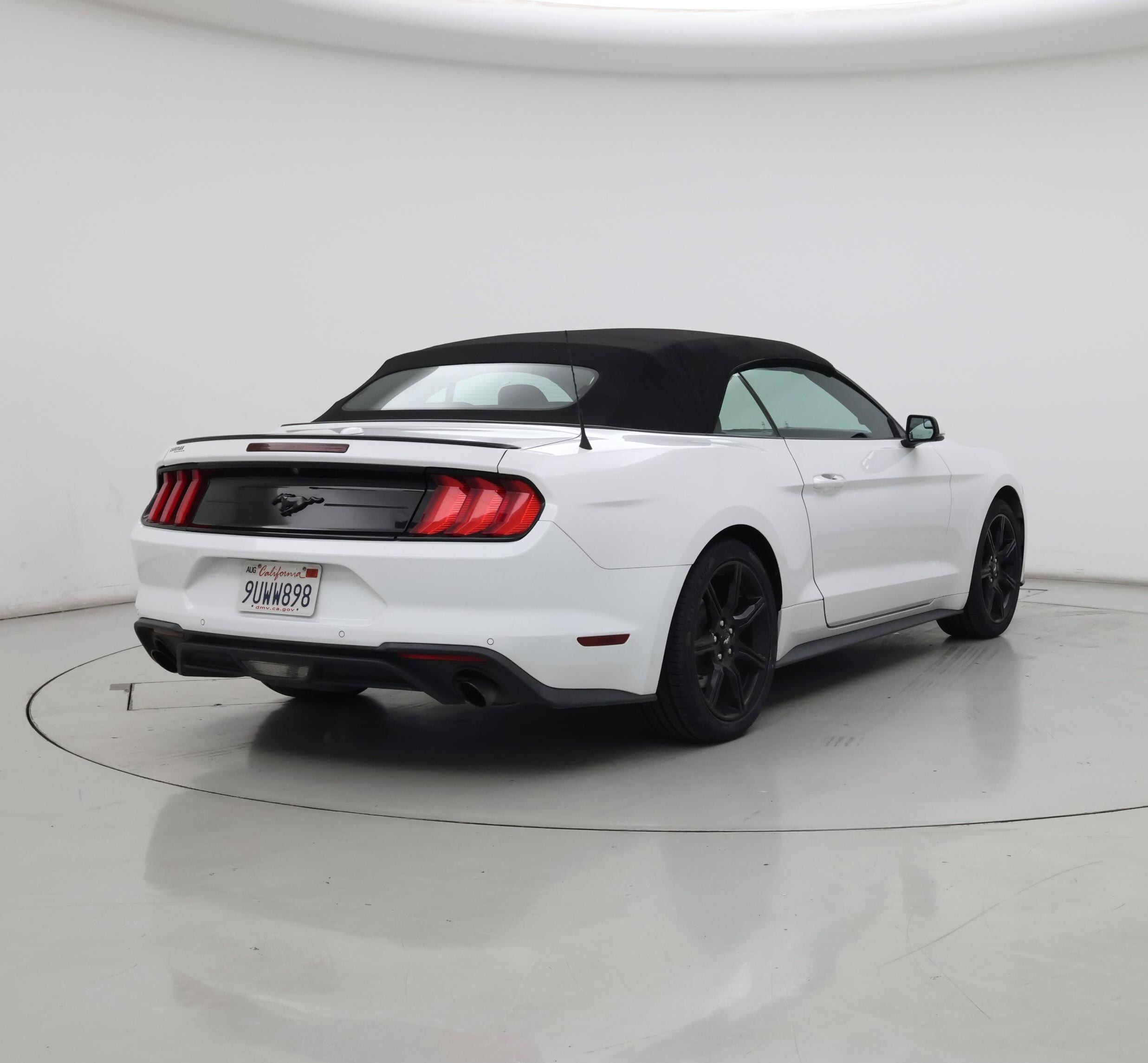 Thumbnail: 2020 Ford Mustang - 8