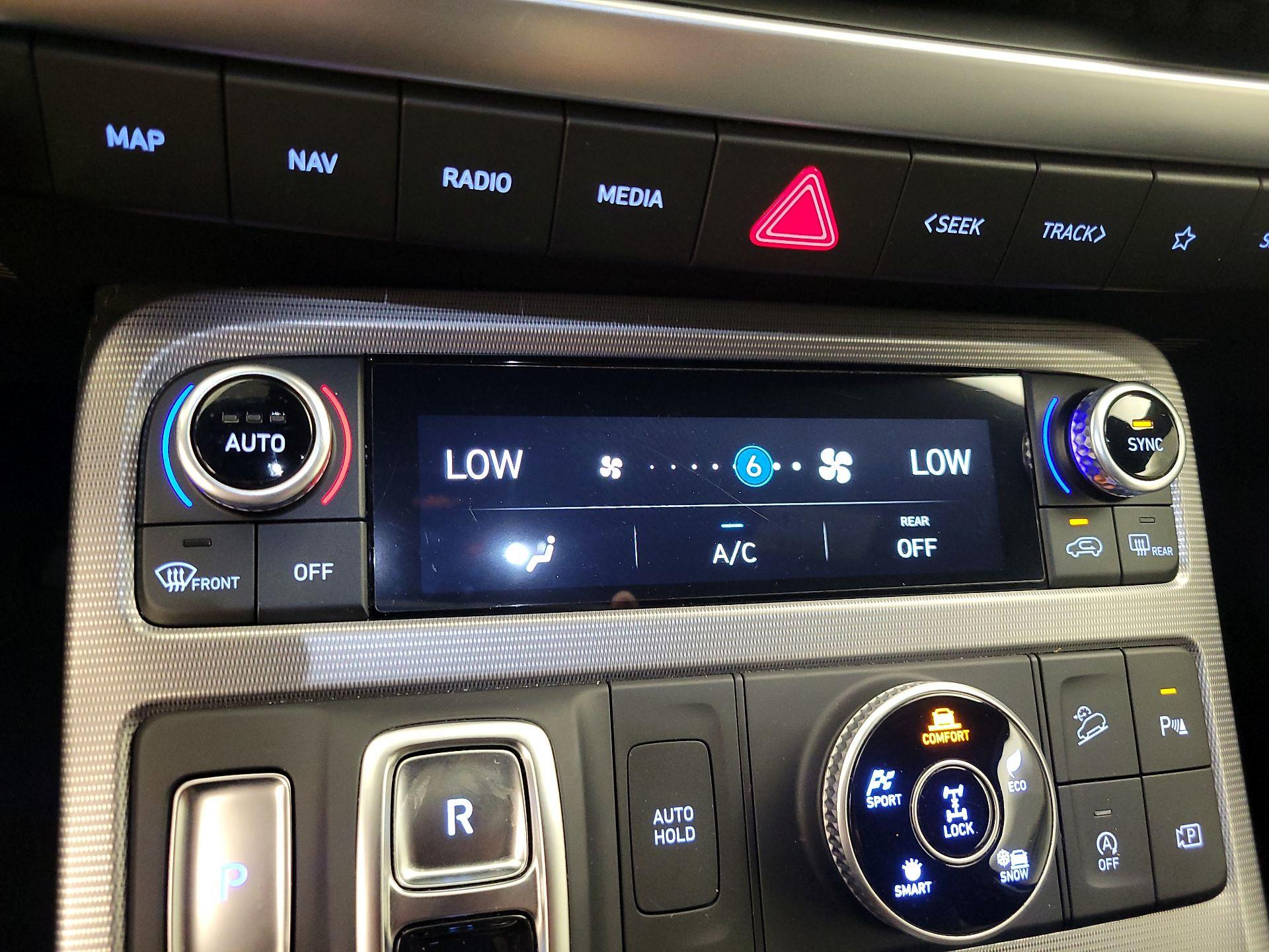 Thumbnail: 2023 Hyundai Palisade - 16