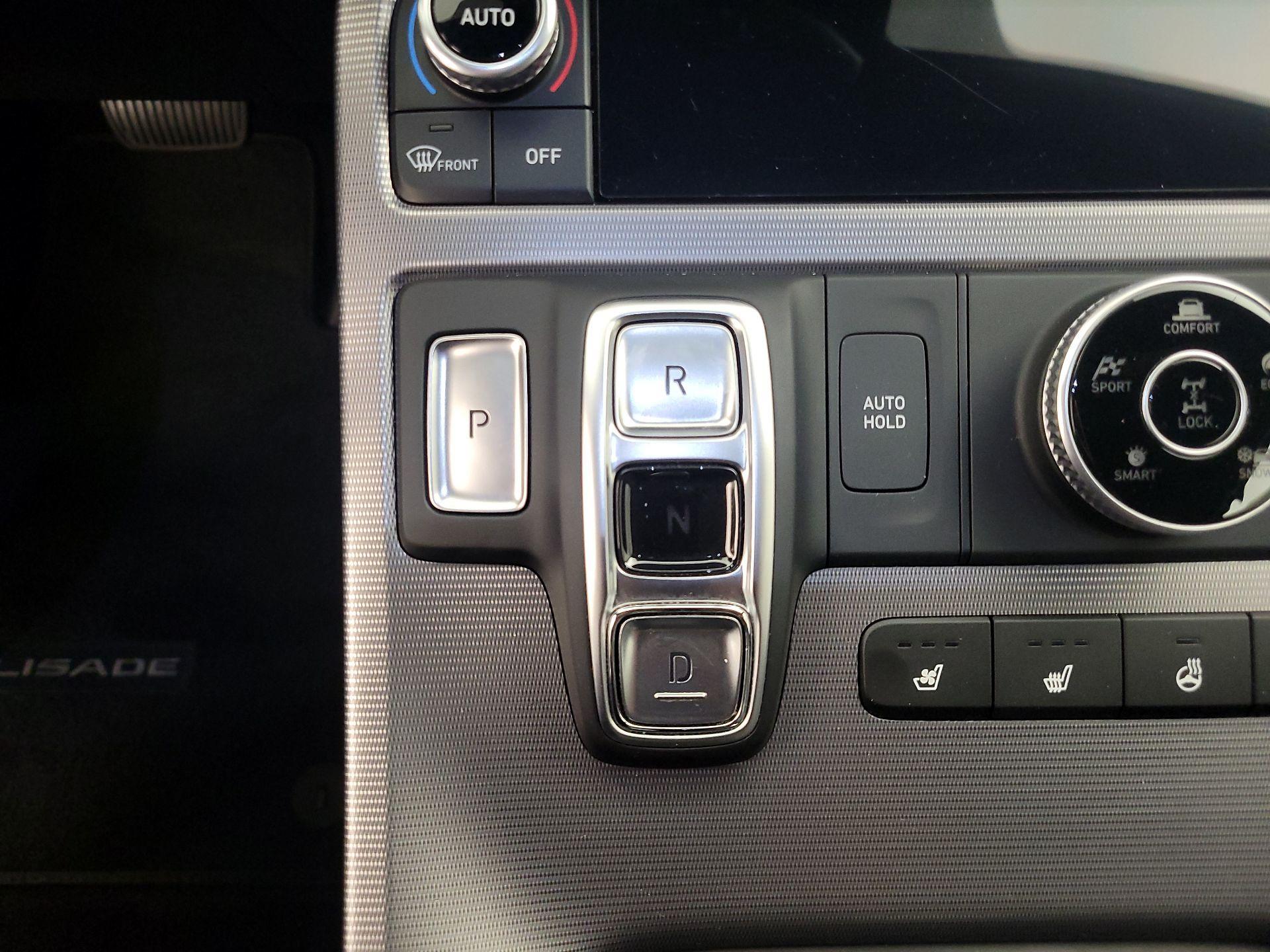 Thumbnail: 2023 Hyundai Palisade - 17