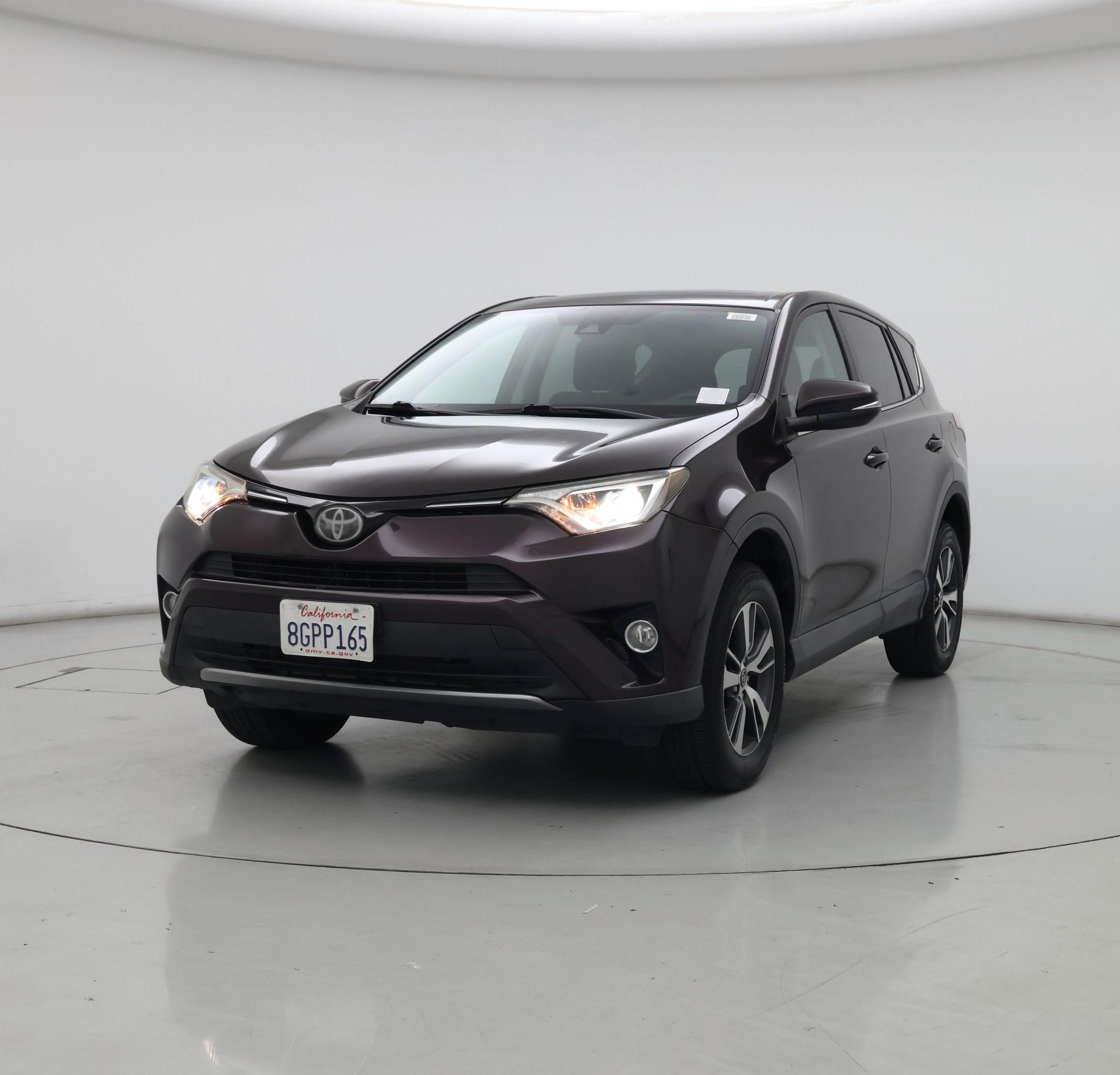 Thumbnail: 2018 Toyota RAV4 - 4