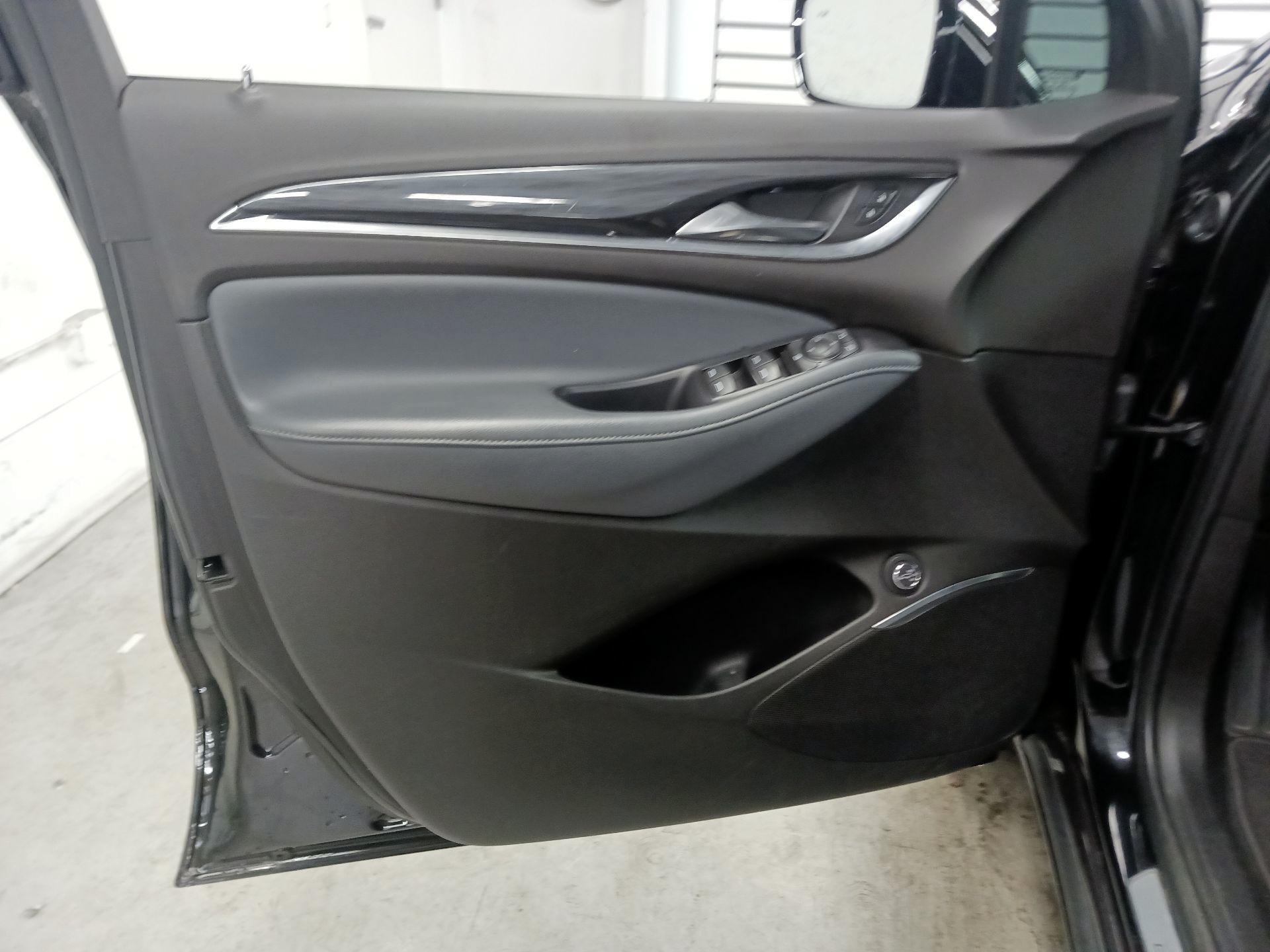 Thumbnail: 2022 Buick Enclave - 12