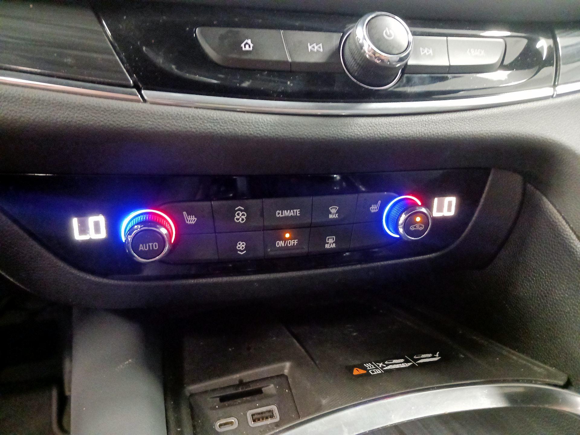 Thumbnail: 2022 Buick Enclave - 18