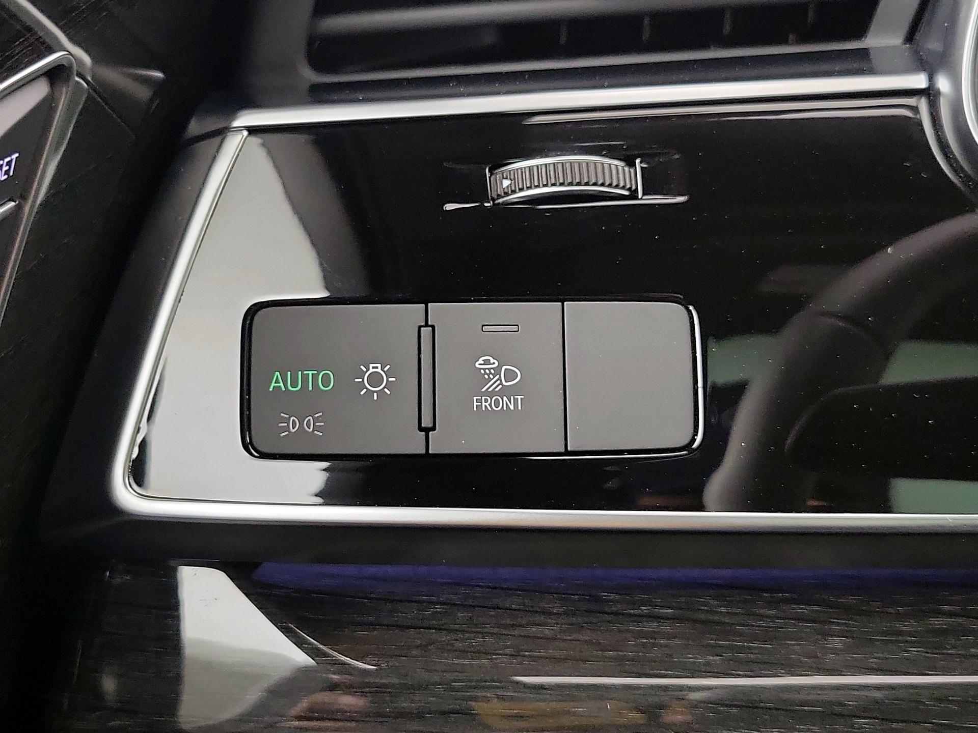 Thumbnail: 2025 Audi Q7 - 13