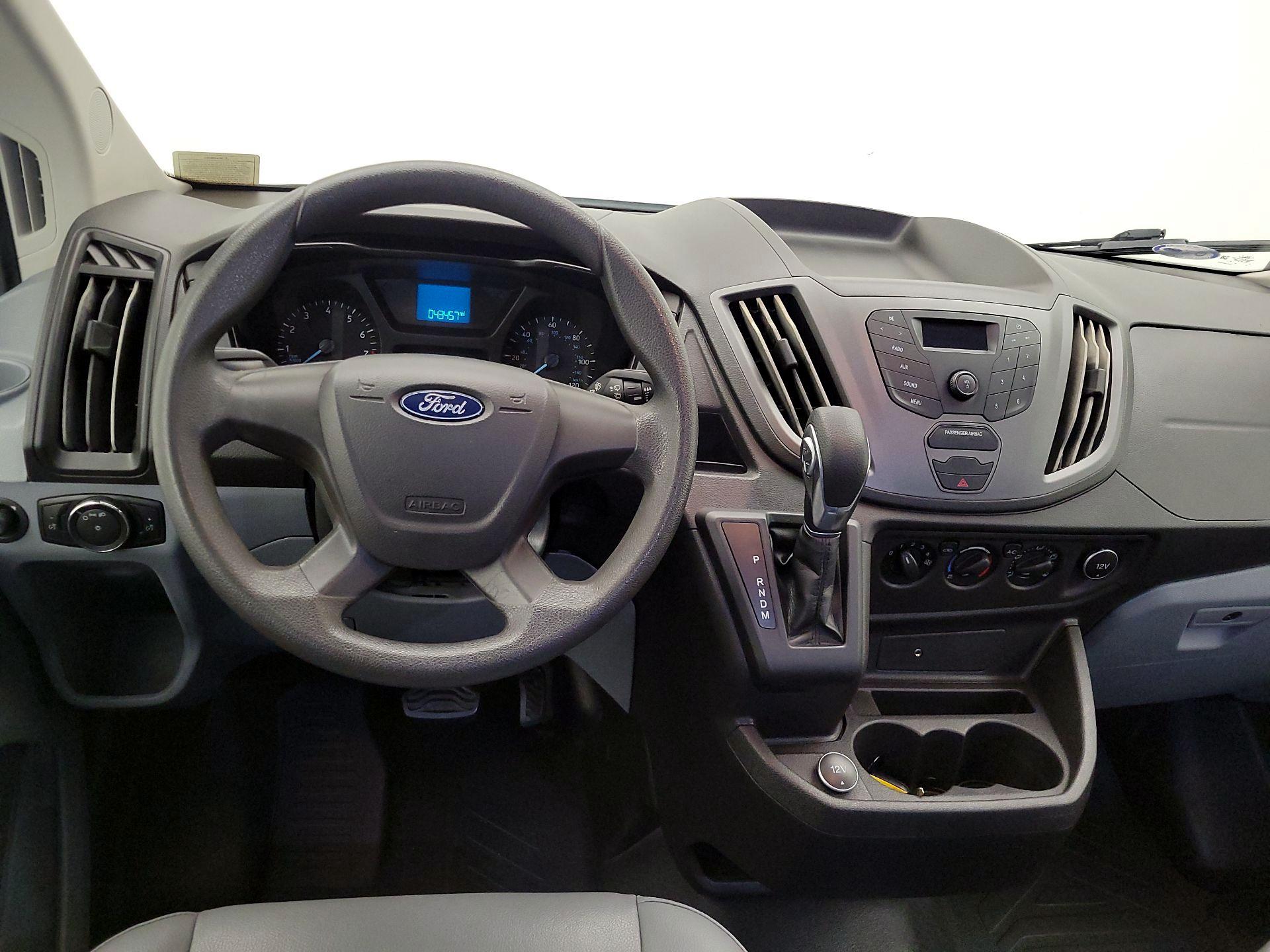 Thumbnail: 2018 Ford Transit Series - 10