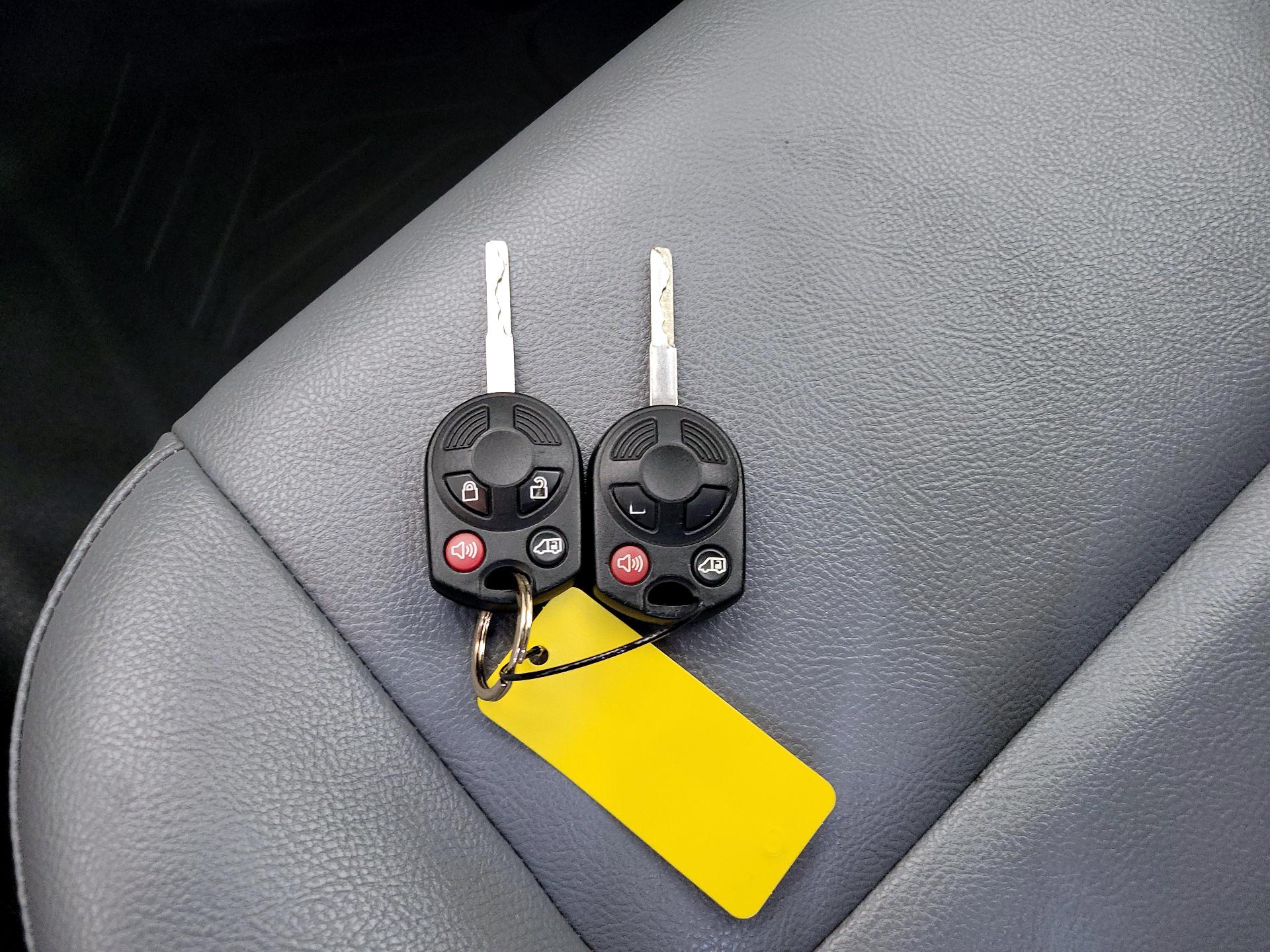 Thumbnail: 2018 Ford Transit Series - 20