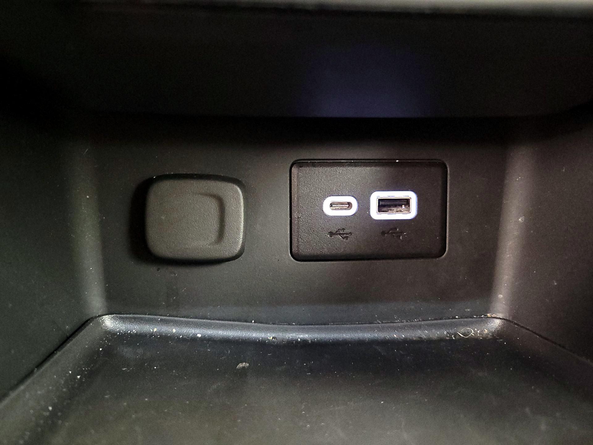 Thumbnail: 2022 GMC Acadia - 18