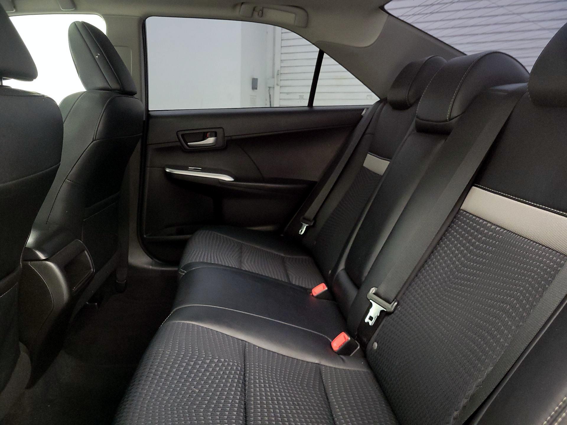 Thumbnail: 2014 Toyota Camry - 20