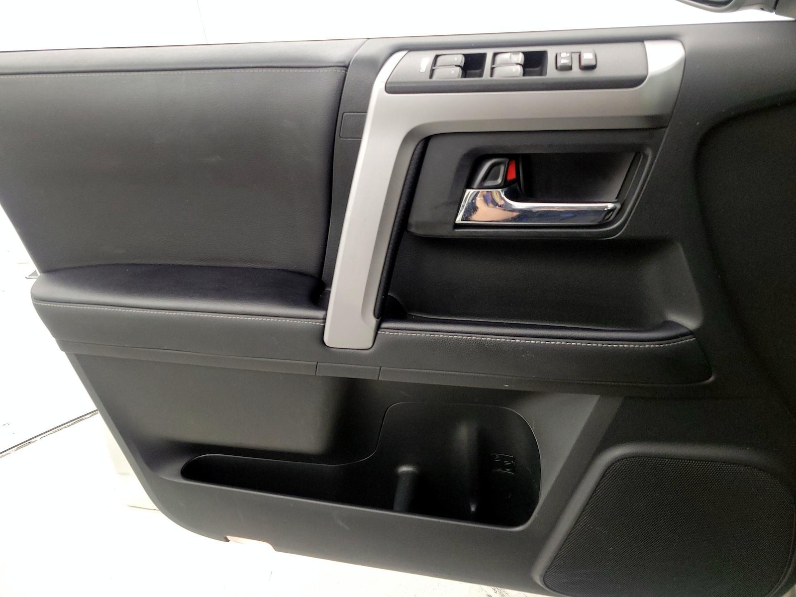 2023 Toyota 4Runner SR5 Premium - Photo 13