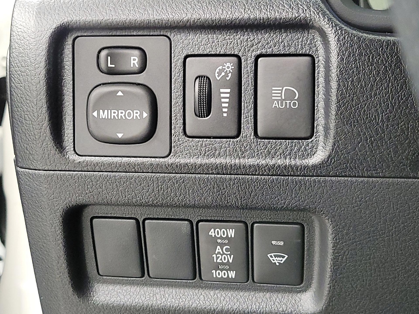 2023 Toyota 4Runner SR5 Premium - Photo 14