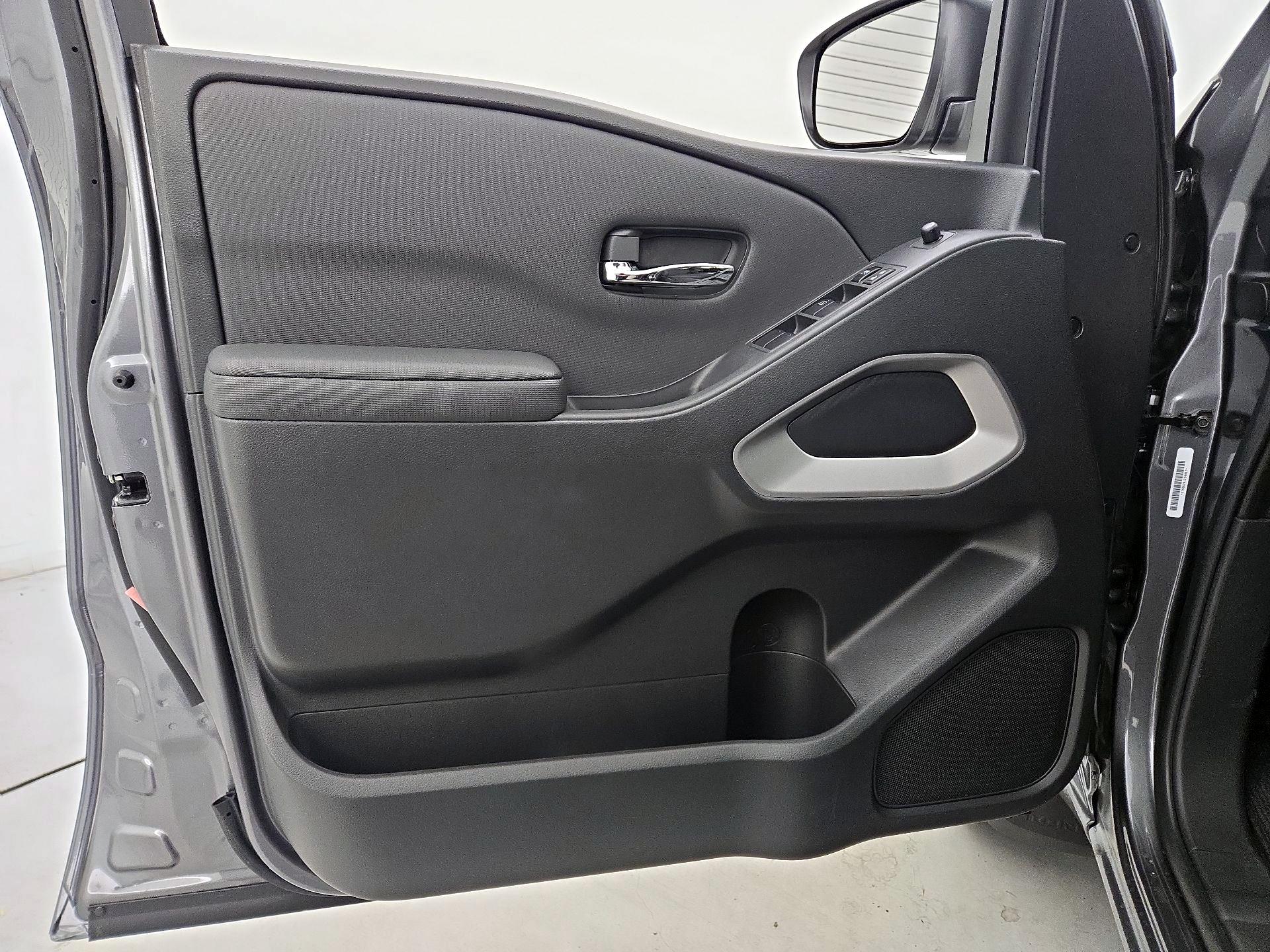 Thumbnail: 2024 Nissan Frontier - 12