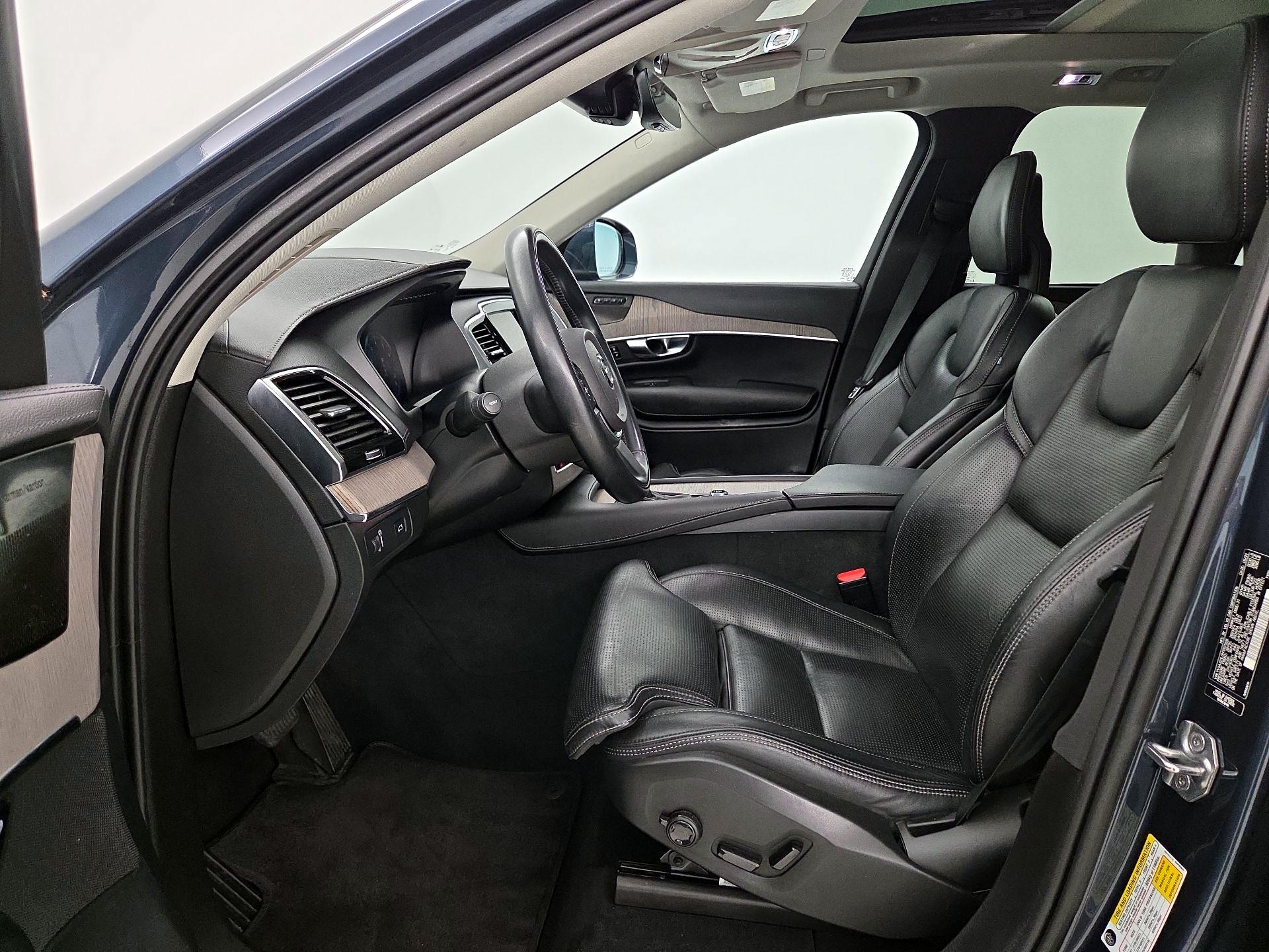 Thumbnail: 2021 Volvo XC90 - 11