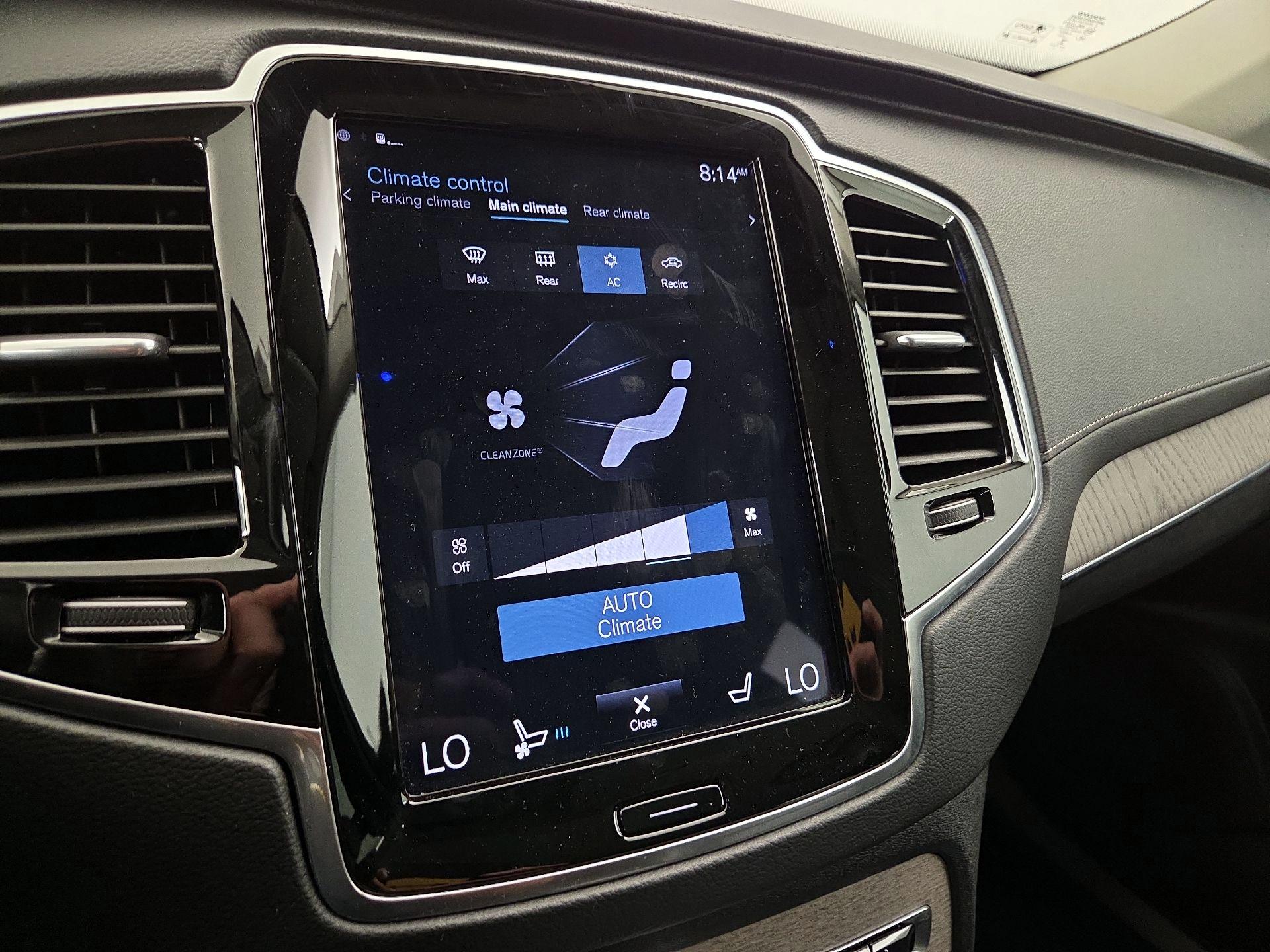 Thumbnail: 2021 Volvo XC90 - 17