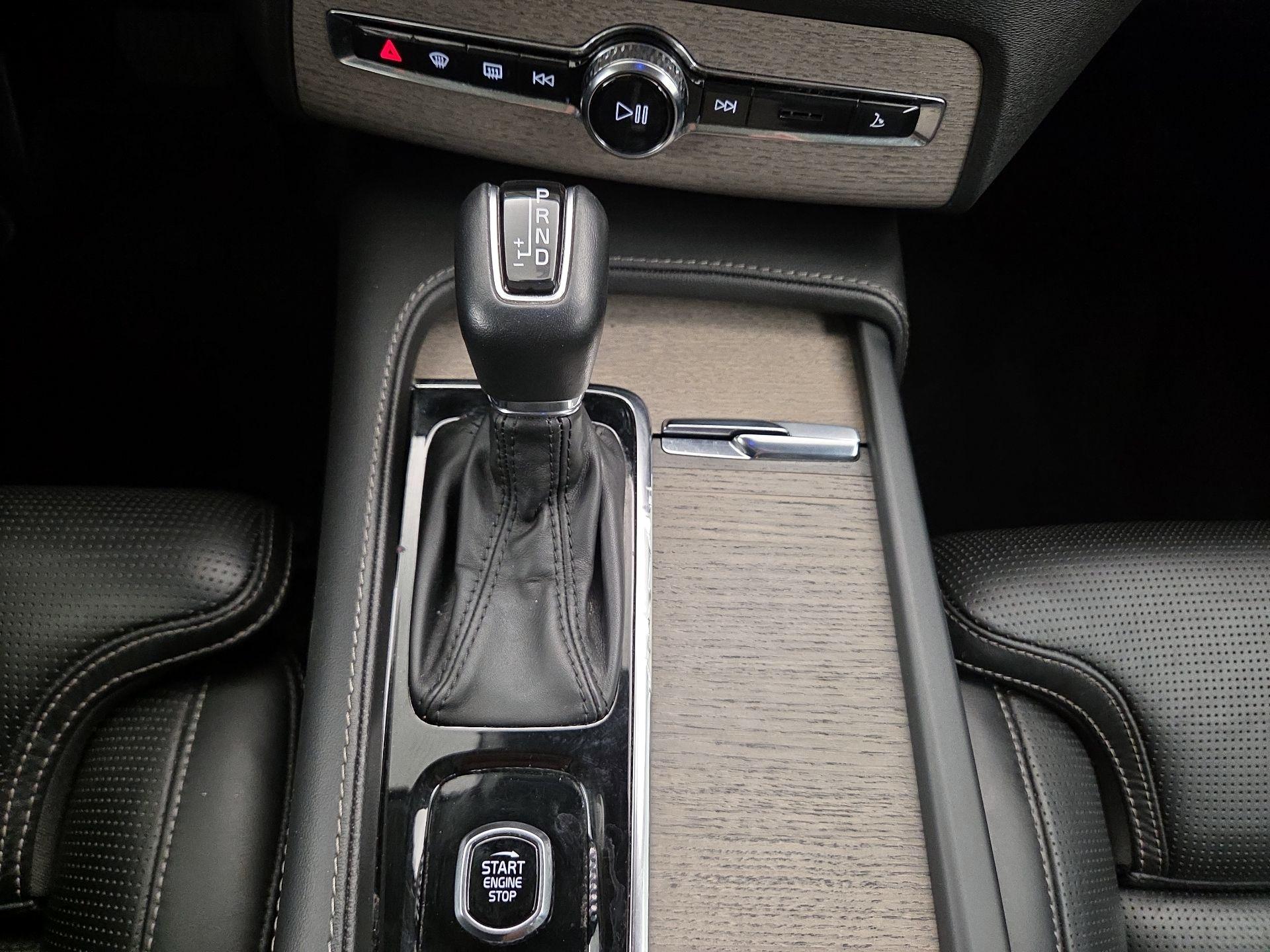 Thumbnail: 2021 Volvo XC90 - 18