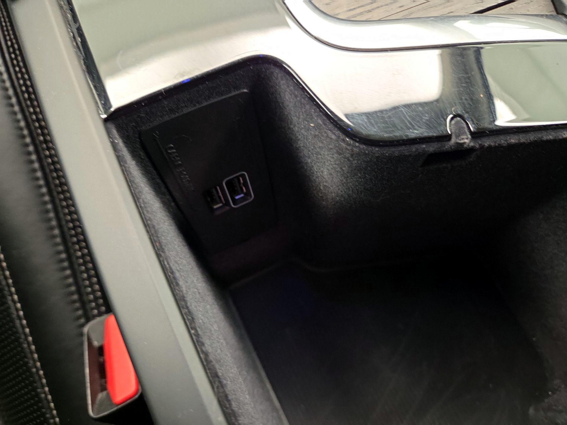 Thumbnail: 2021 Volvo XC90 - 19