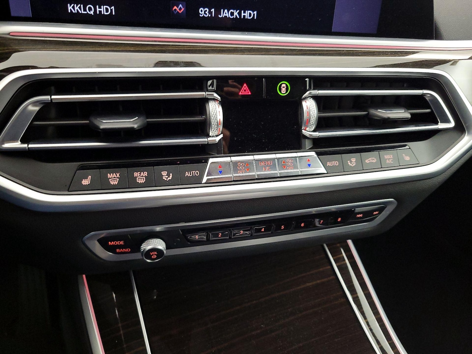 2021 BMW X5 40i - Photo 18