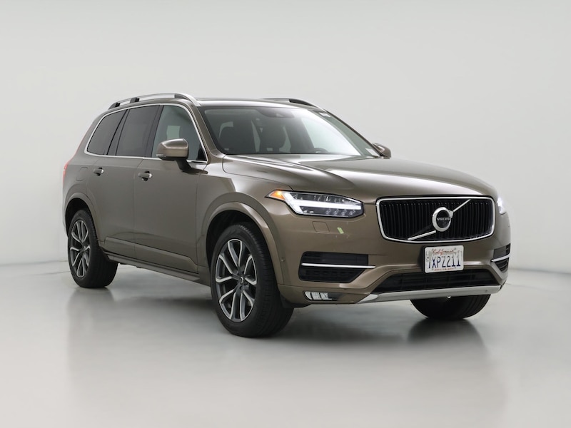 2017 Volvo XC90 T6 Momentum
