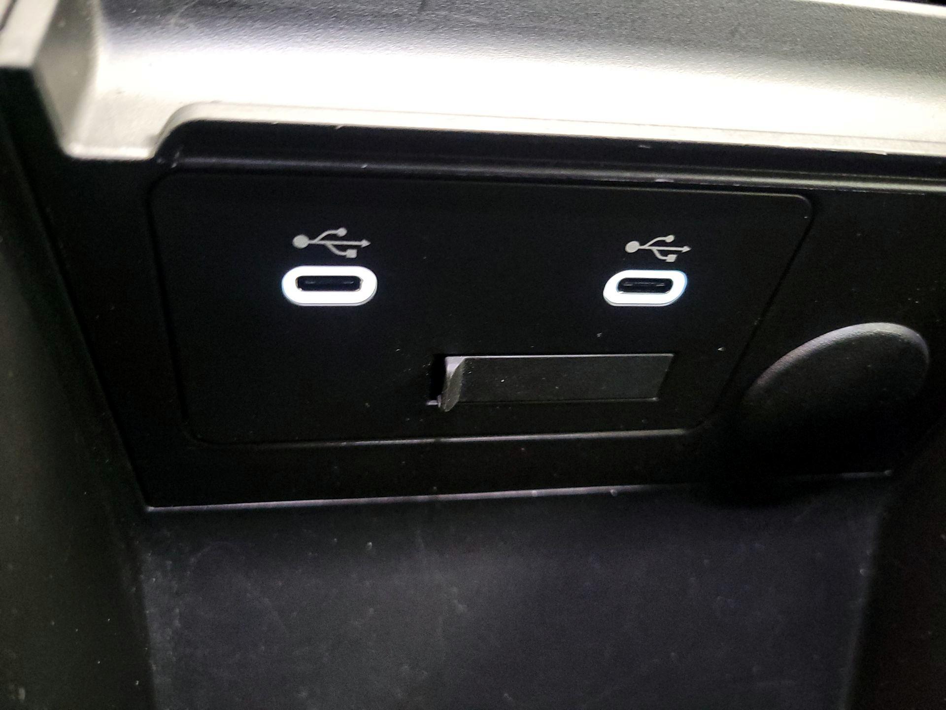 Thumbnail: 2024 Mazda Mazda3 - 18