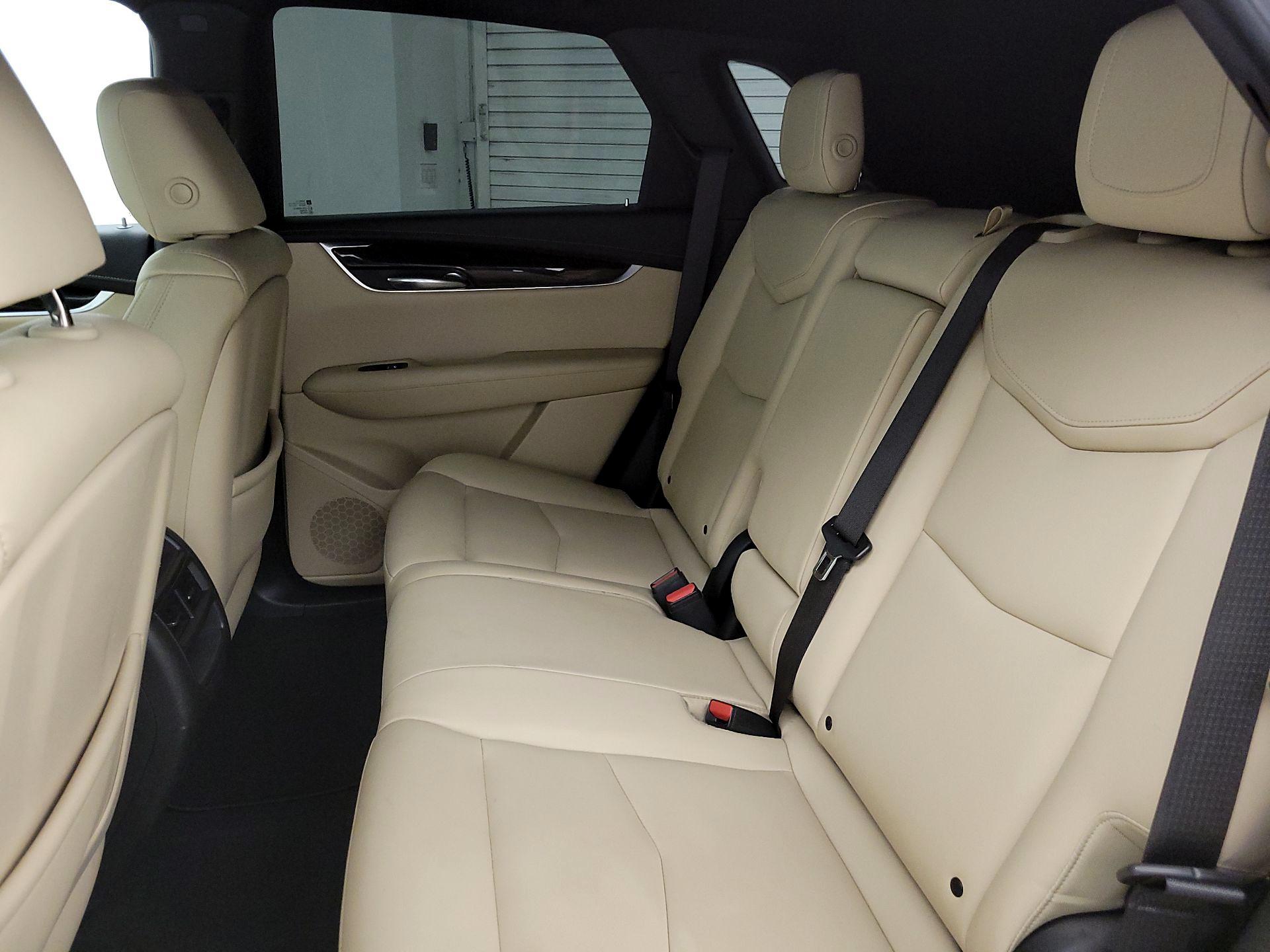 Thumbnail: 2018 Cadillac XT5 - 18