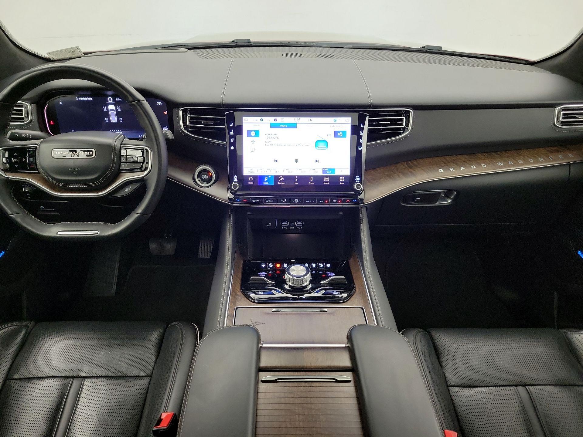 Thumbnail: 2023 Jeep Grand Wagoneer L - 9