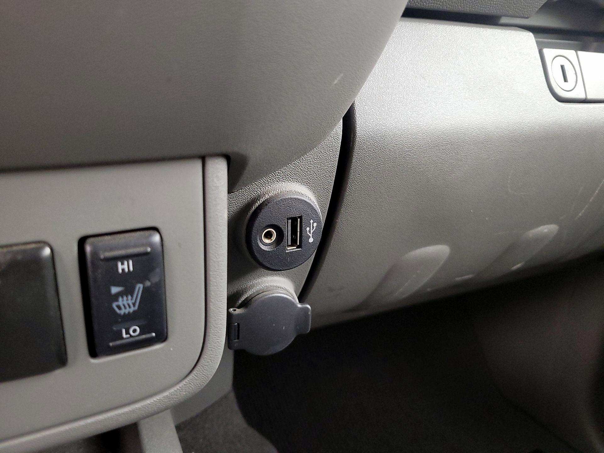 Thumbnail: 2021 Nissan Frontier - 16