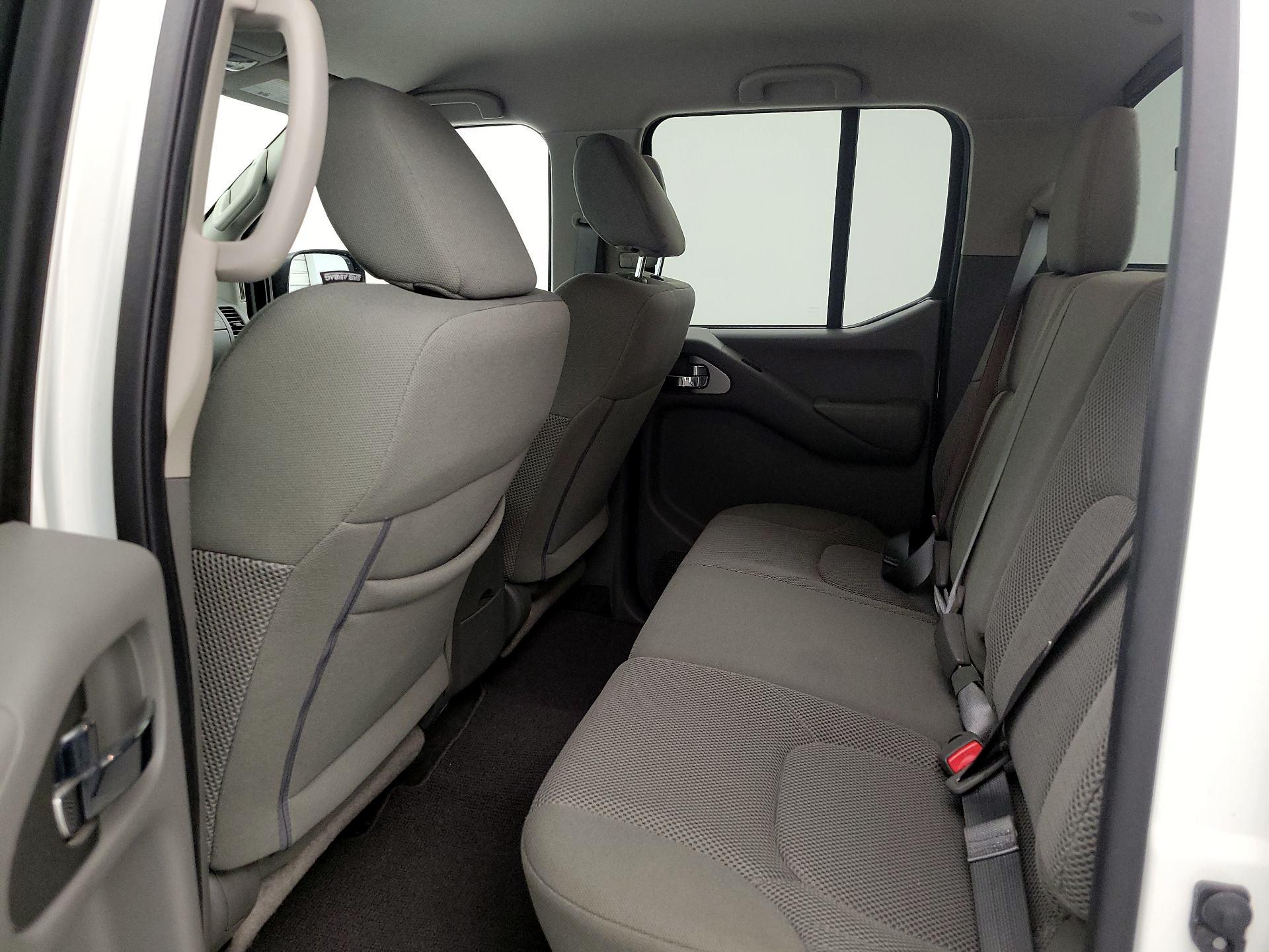 Thumbnail: 2021 Nissan Frontier - 17