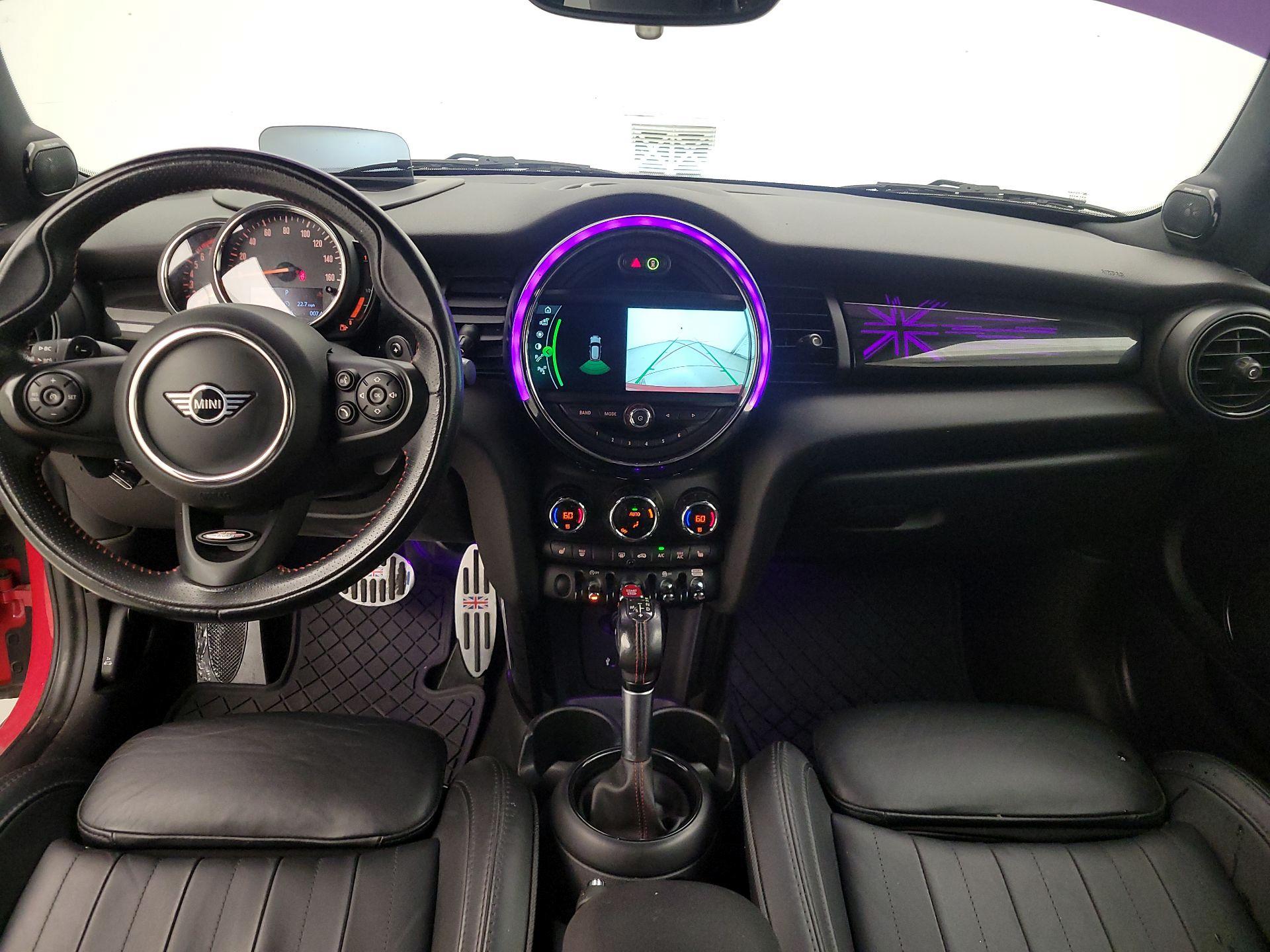 Thumbnail: 2019 MINI Cooper Hardtop - 9