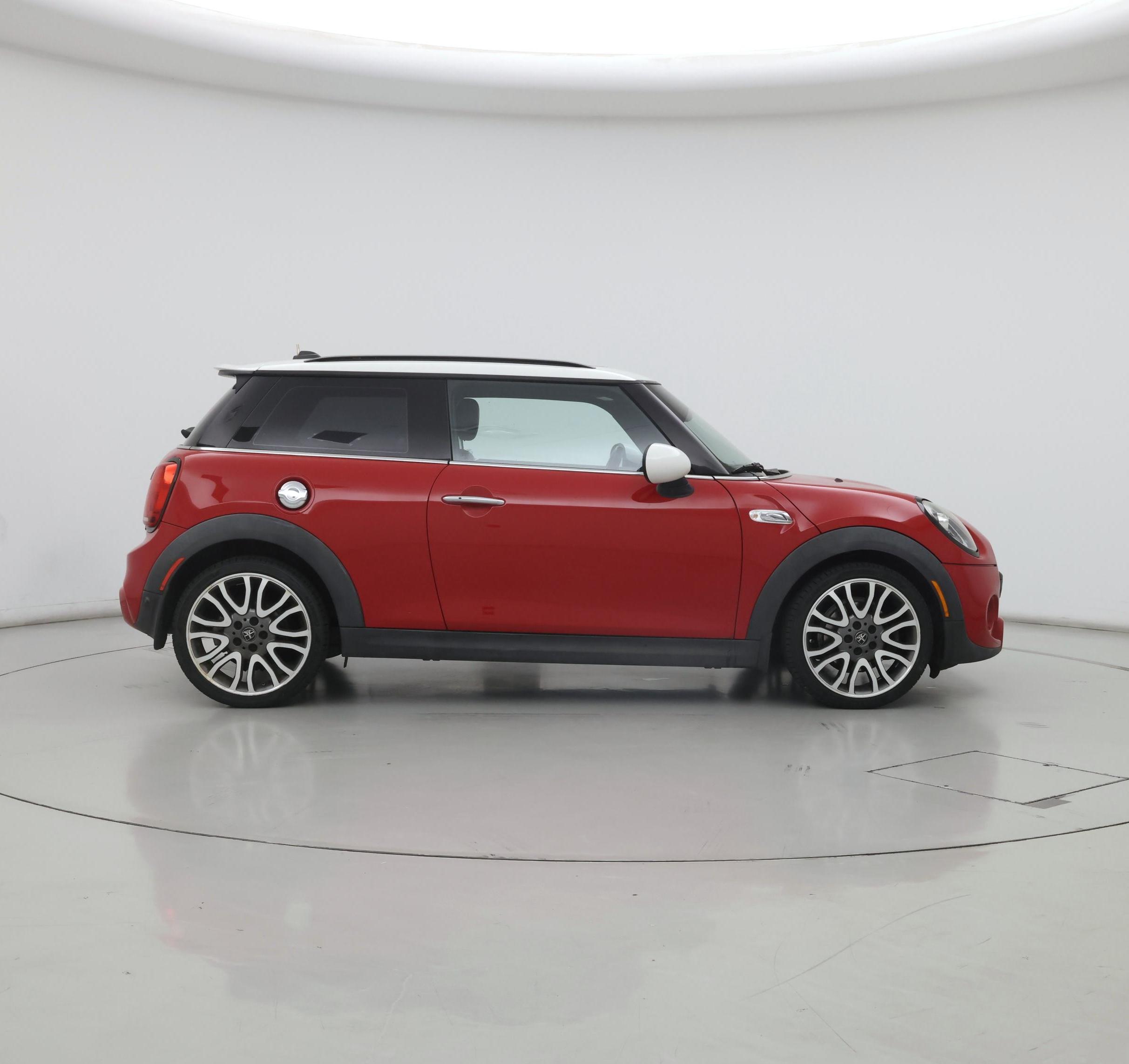 Thumbnail: 2019 MINI Cooper Hardtop - 7